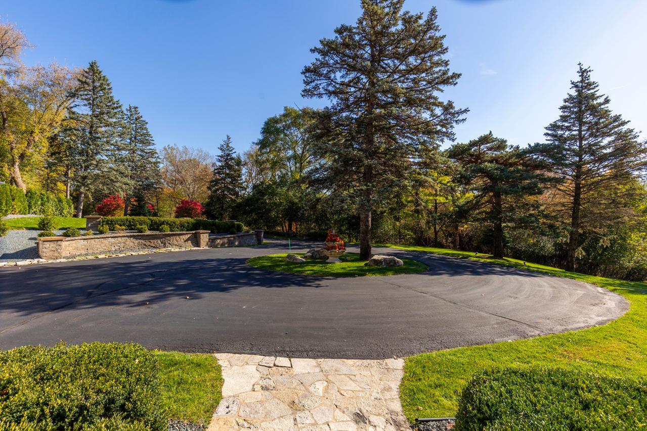 View of Residential at 11228 Willowood Avenue, Eden Prairie MN 55344, Eden Prairie (93 of 99) - Mike Wilen | Minnesota Team Real Estate