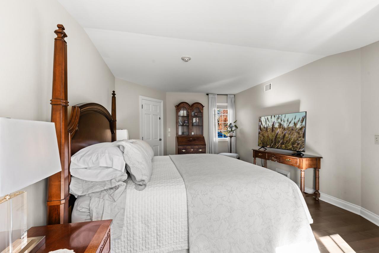 View of Residential at 11228 Willowood Avenue, Eden Prairie MN 55344, Eden Prairie (66 of 99) - Mike Wilen | Minnesota Team Real Estate