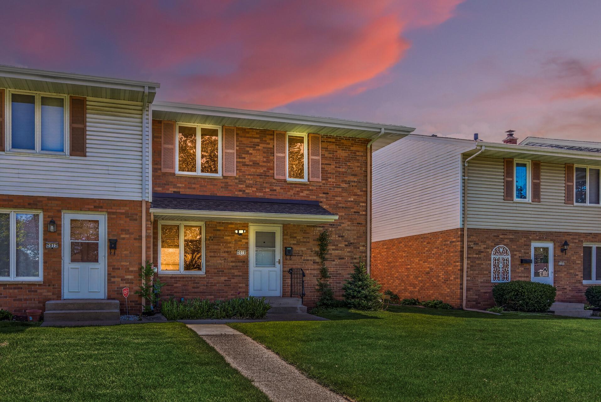 View of Residential at 2010 Arkwright Street, Maplewood MN 55117, Maplewood - Mike Wilen | Minnesota Team Real Estate