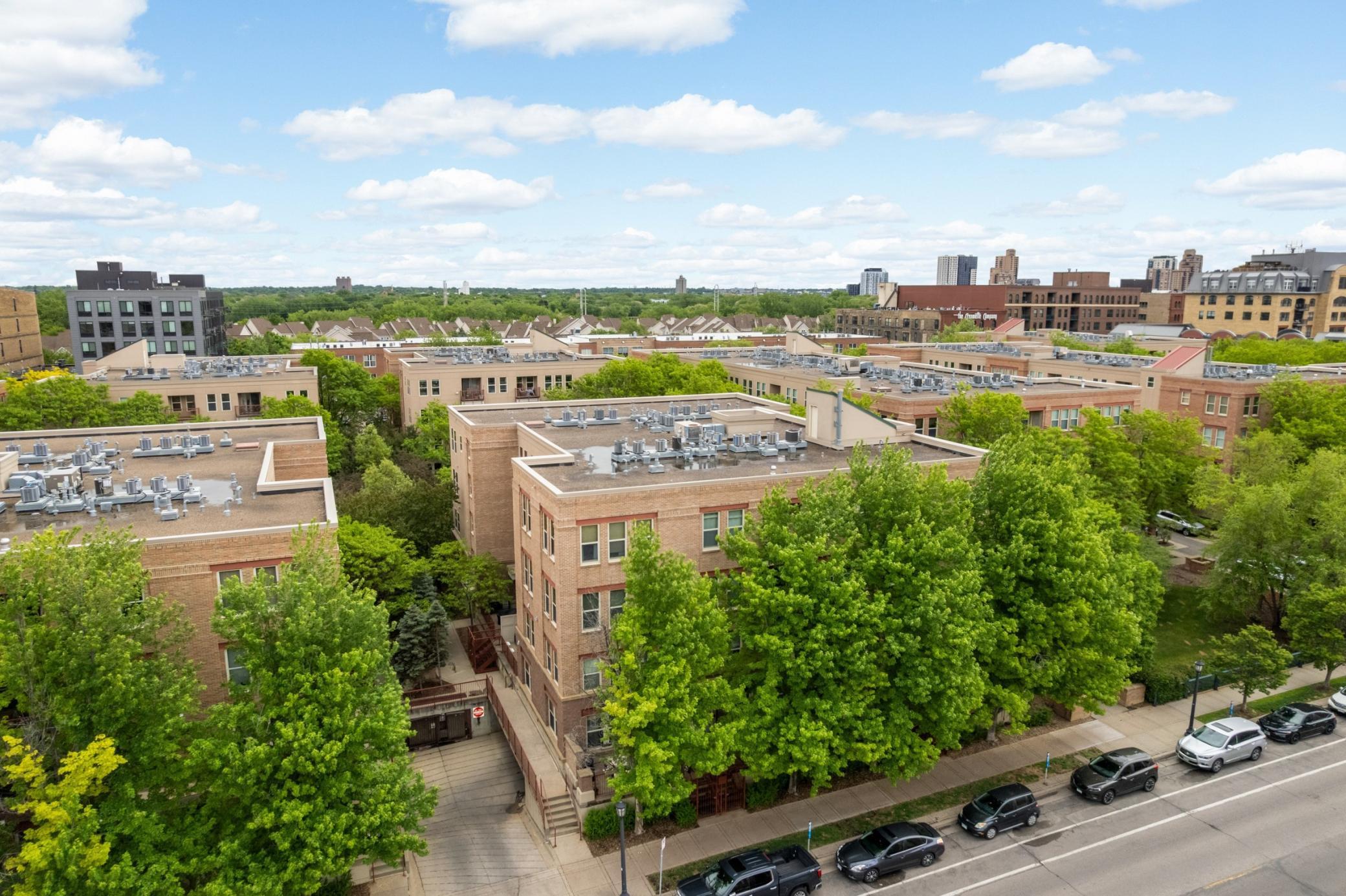 View of Residential at 580 2nd Street #301, Minneapolis MN 55401, Minneapolis (31 of 42) - Mike Wilen | Minnesota Team Real Estate