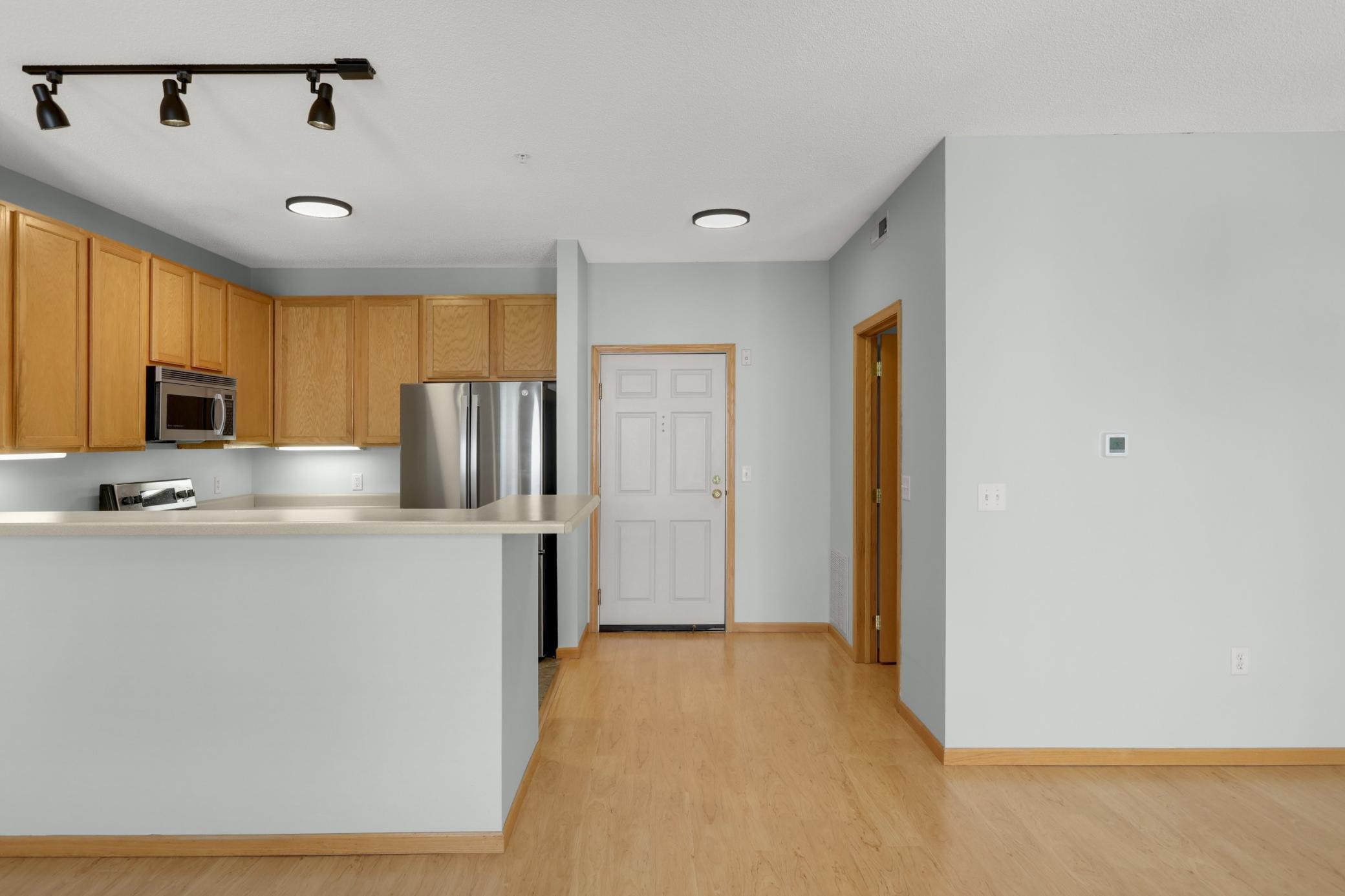 View of Residential at 580 2nd Street #301, Minneapolis MN 55401, Minneapolis (6 of 42) - Mike Wilen | Minnesota Team Real Estate