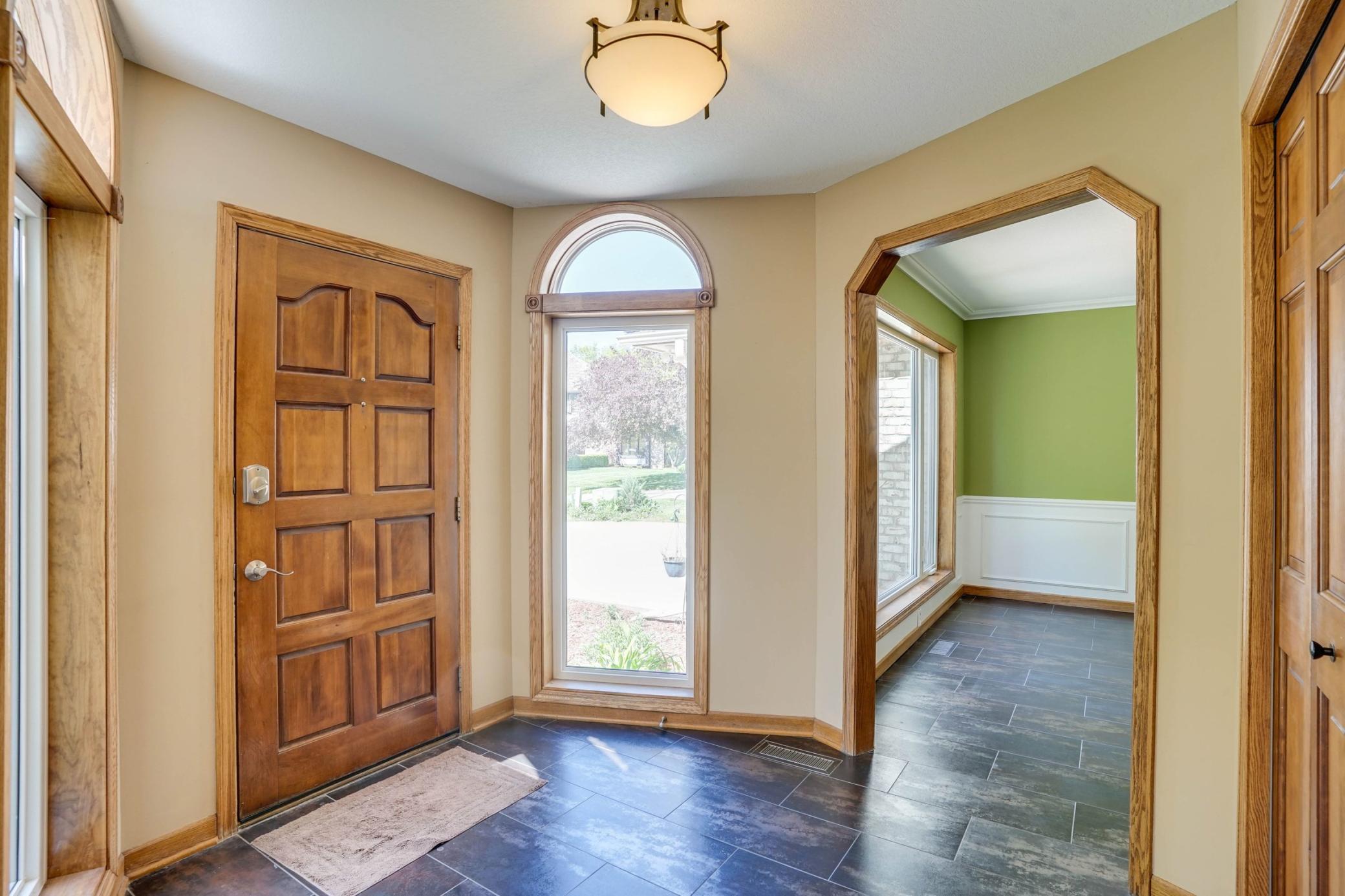 View of Residential at 8973 Knoble Court, Eden Prairie MN 55347, Eden Prairie (7 of 55) - Mike Wilen | Minnesota Team Real Estate