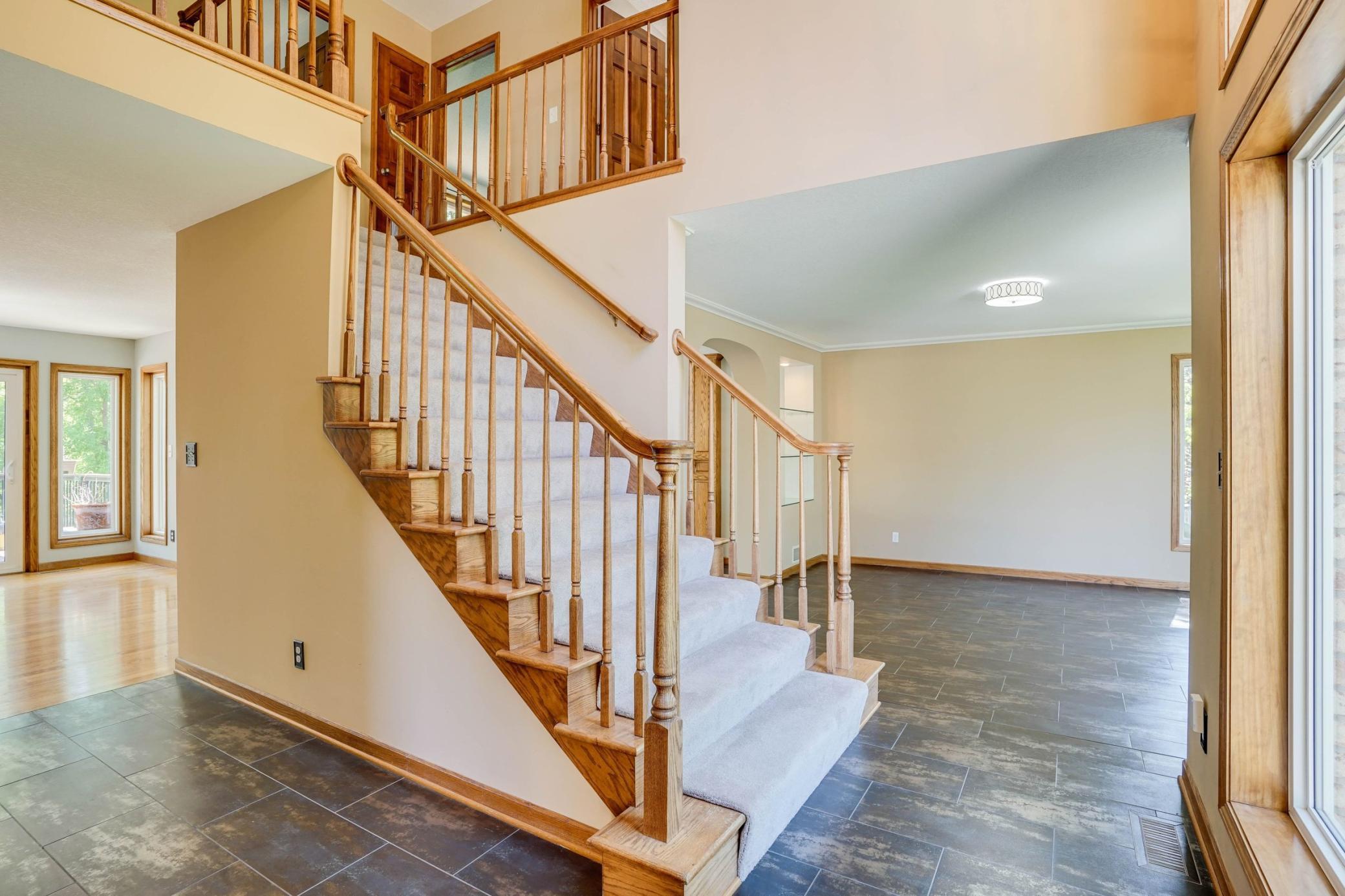 View of Residential at 8973 Knoble Court, Eden Prairie MN 55347, Eden Prairie (8 of 55) - Mike Wilen | Minnesota Team Real Estate