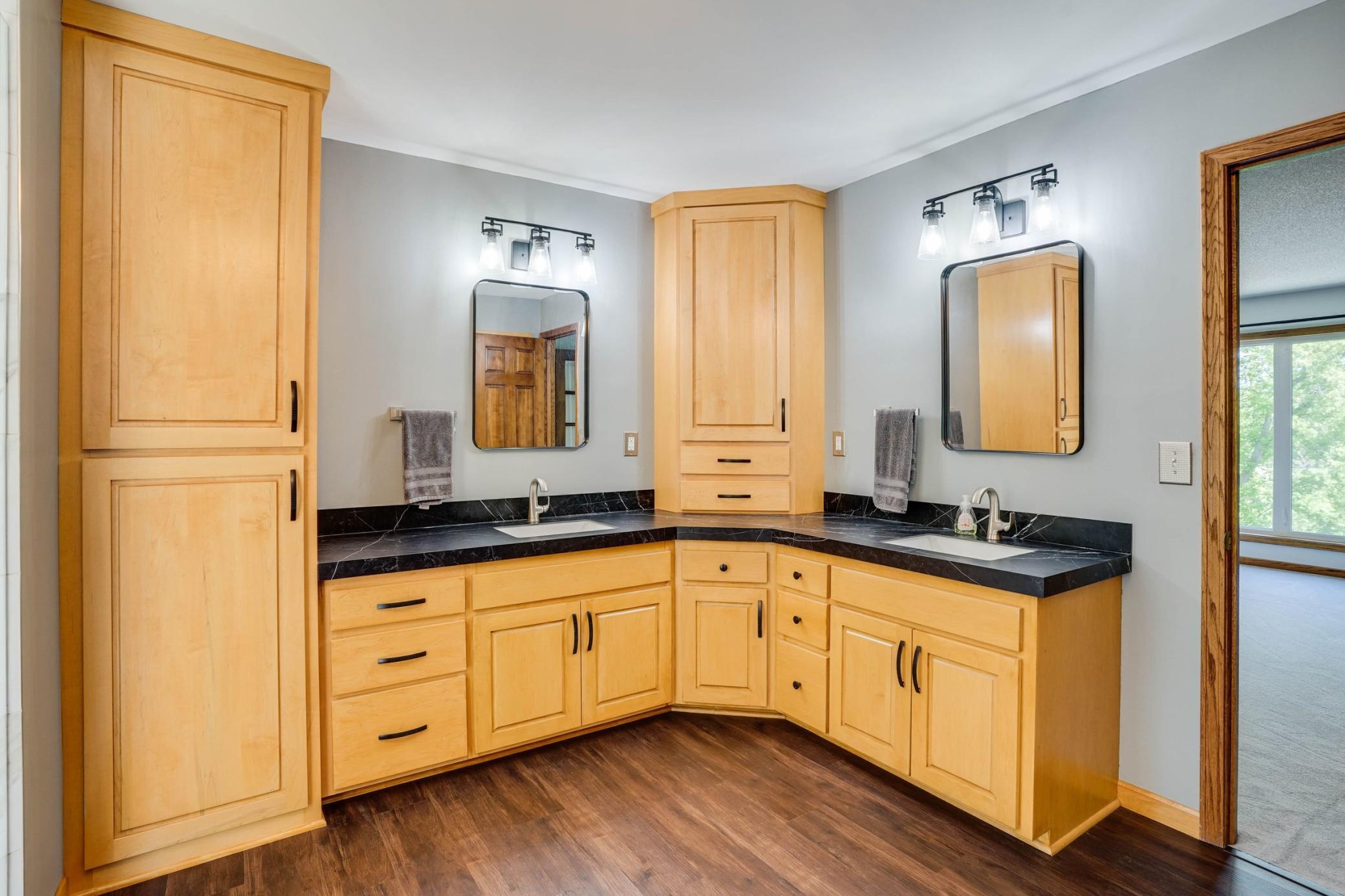 View of Residential at 8973 Knoble Court, Eden Prairie MN 55347, Eden Prairie (30 of 55) - Mike Wilen | Minnesota Team Real Estate