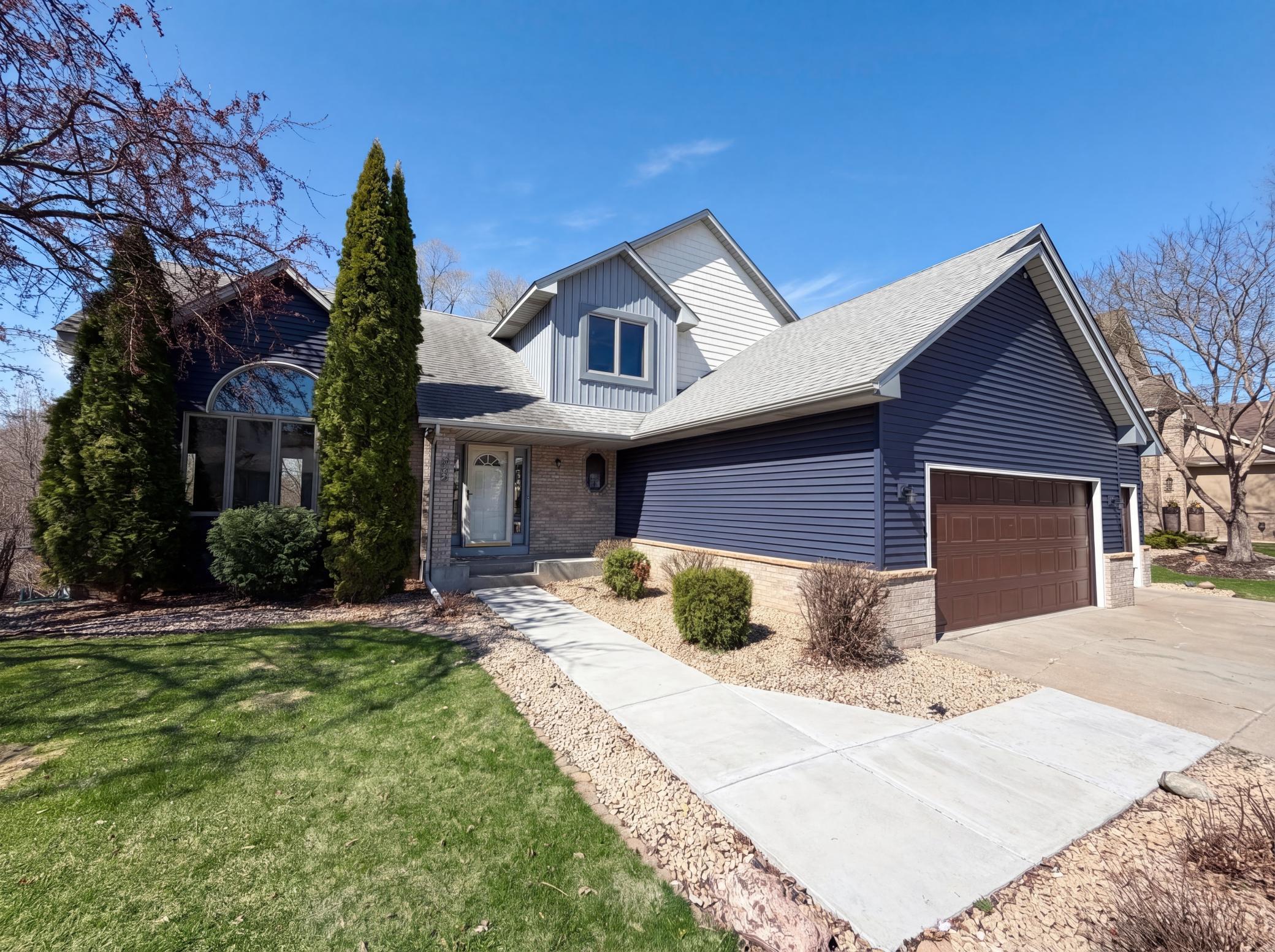 View of Residential at 8433 Upland Lane, Maple Grove MN 55311, Maple Grove (32 of 36) - Mike Wilen | Minnesota Team Real Estate