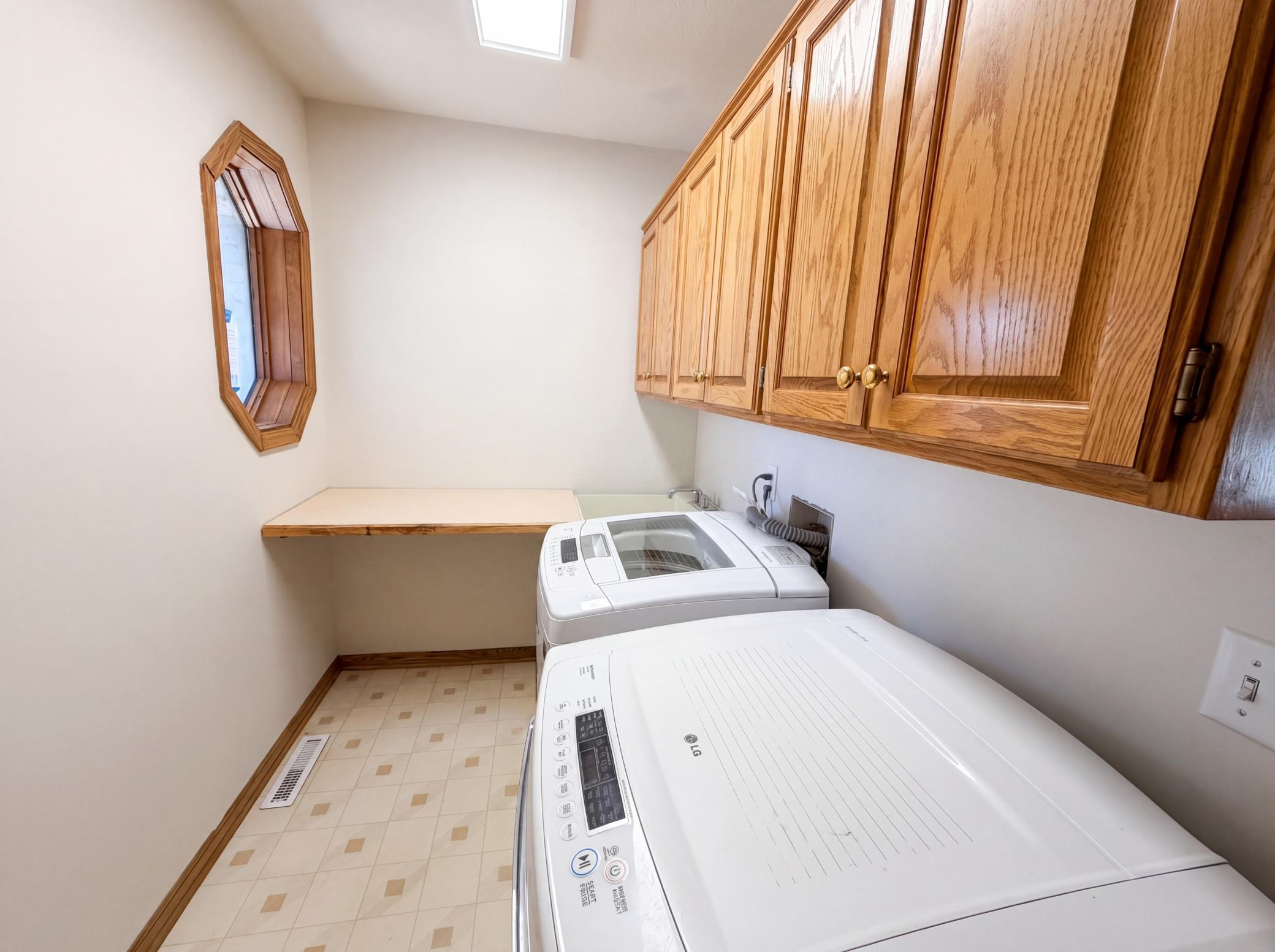 View of Residential at 8433 Upland Lane, Maple Grove MN 55311, Maple Grove (30 of 36) - Mike Wilen | Minnesota Team Real Estate