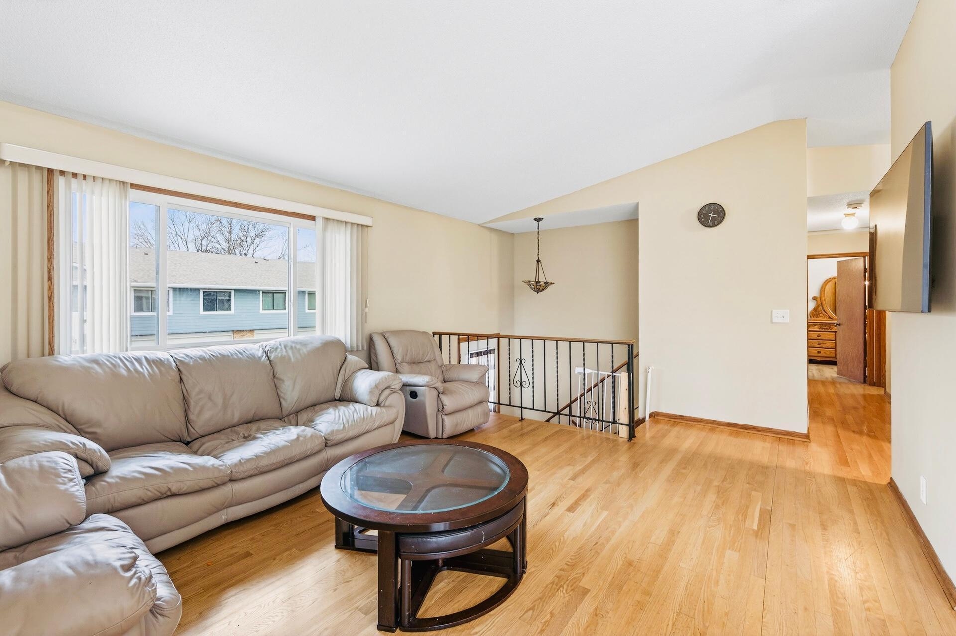 View of Residential at 1272 Ferndale Street, Maplewood MN 55119, Maplewood (16 of 18) - Mike Wilen | Minnesota Team Real Estate