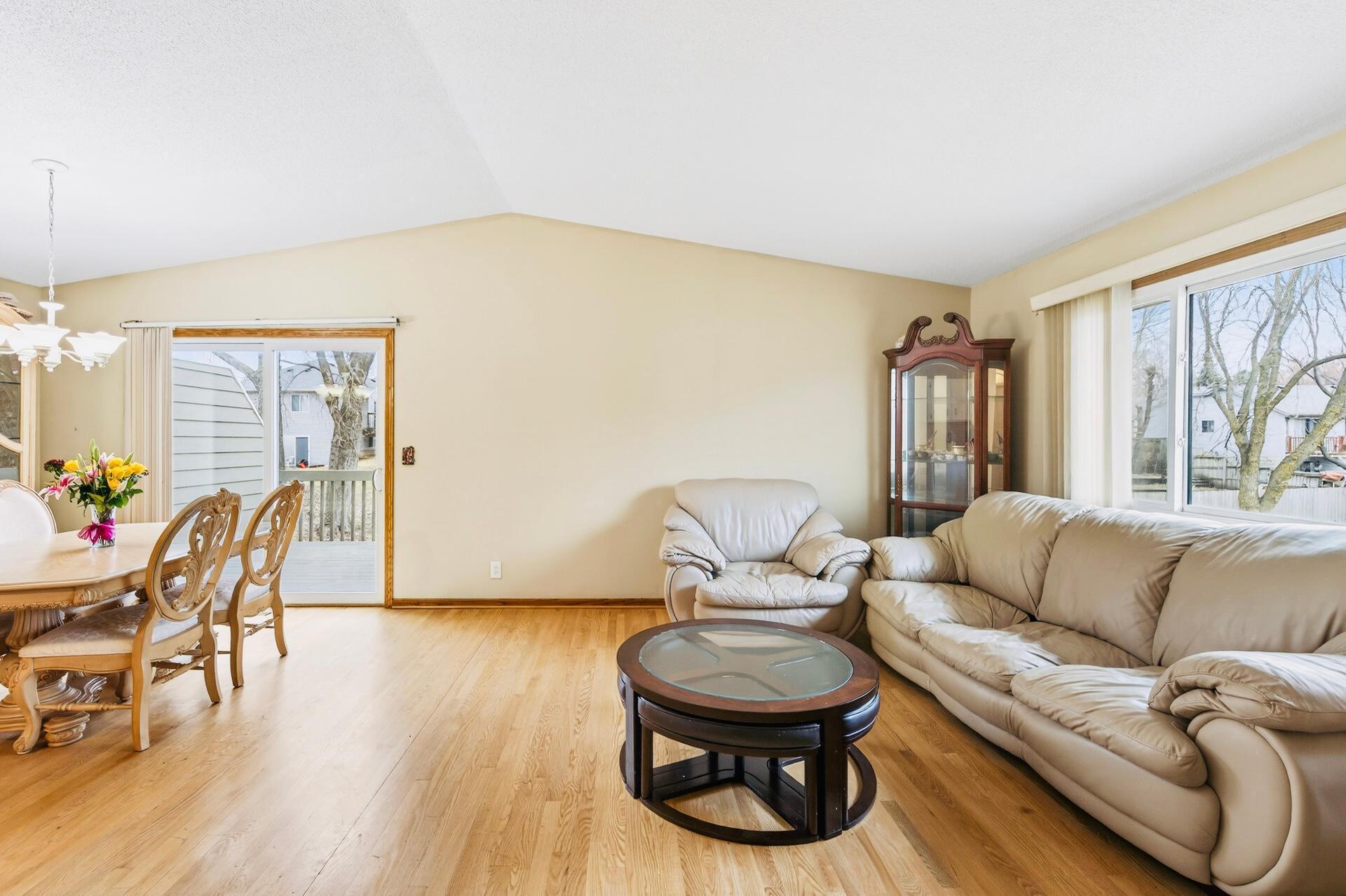 View of Residential at 1272 Ferndale Street, Maplewood MN 55119, Maplewood (14 of 18) - Mike Wilen | Minnesota Team Real Estate