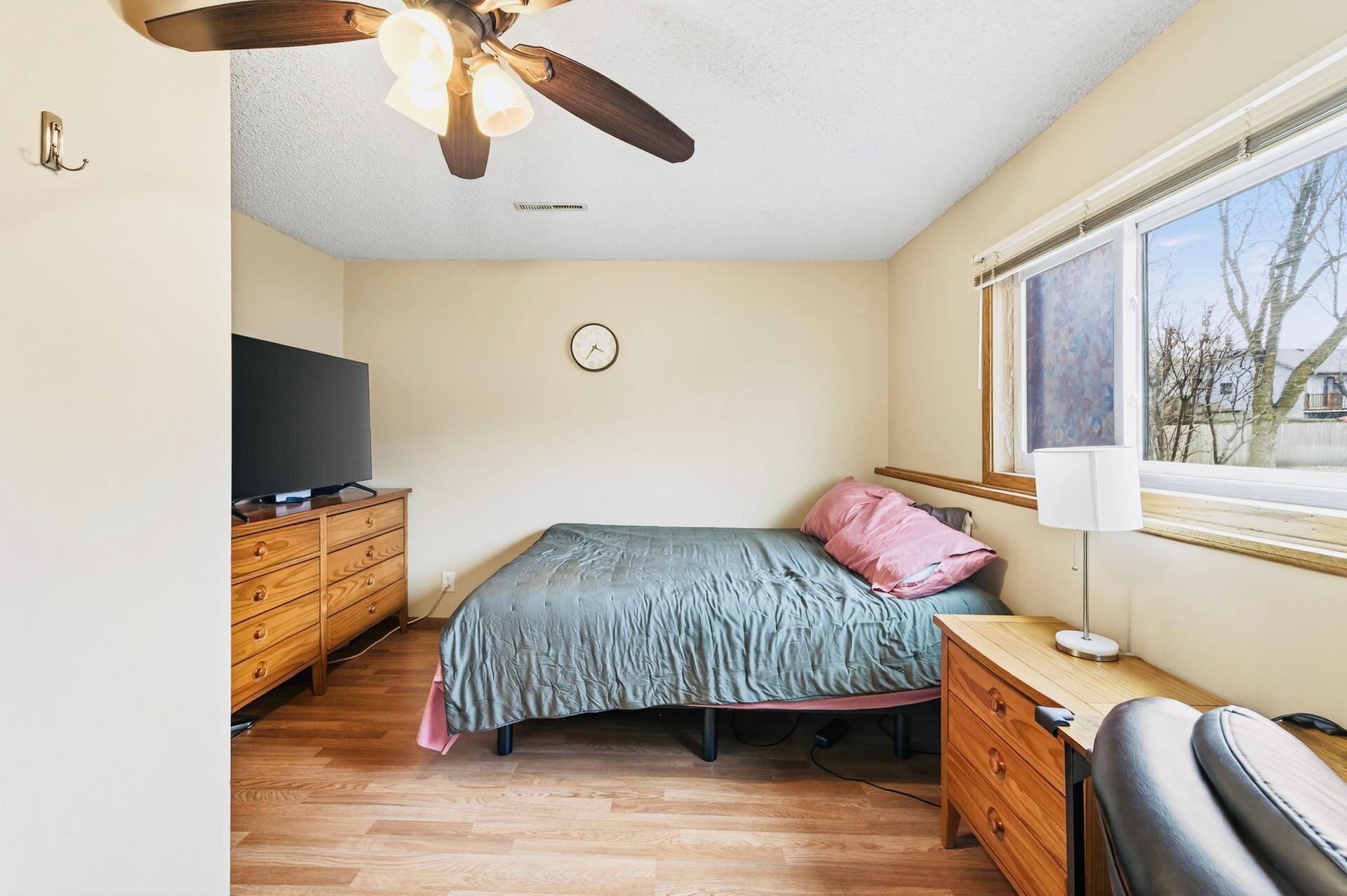 View of Residential at 1272 Ferndale Street, Maplewood MN 55119, Maplewood (10 of 18) - Mike Wilen | Minnesota Team Real Estate