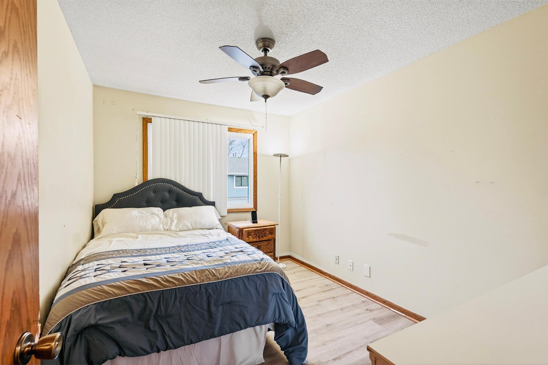 View of Residential at 1272 Ferndale Street, Maplewood MN 55119, Maplewood (6 of 18) - Mike Wilen | Minnesota Team Real Estate