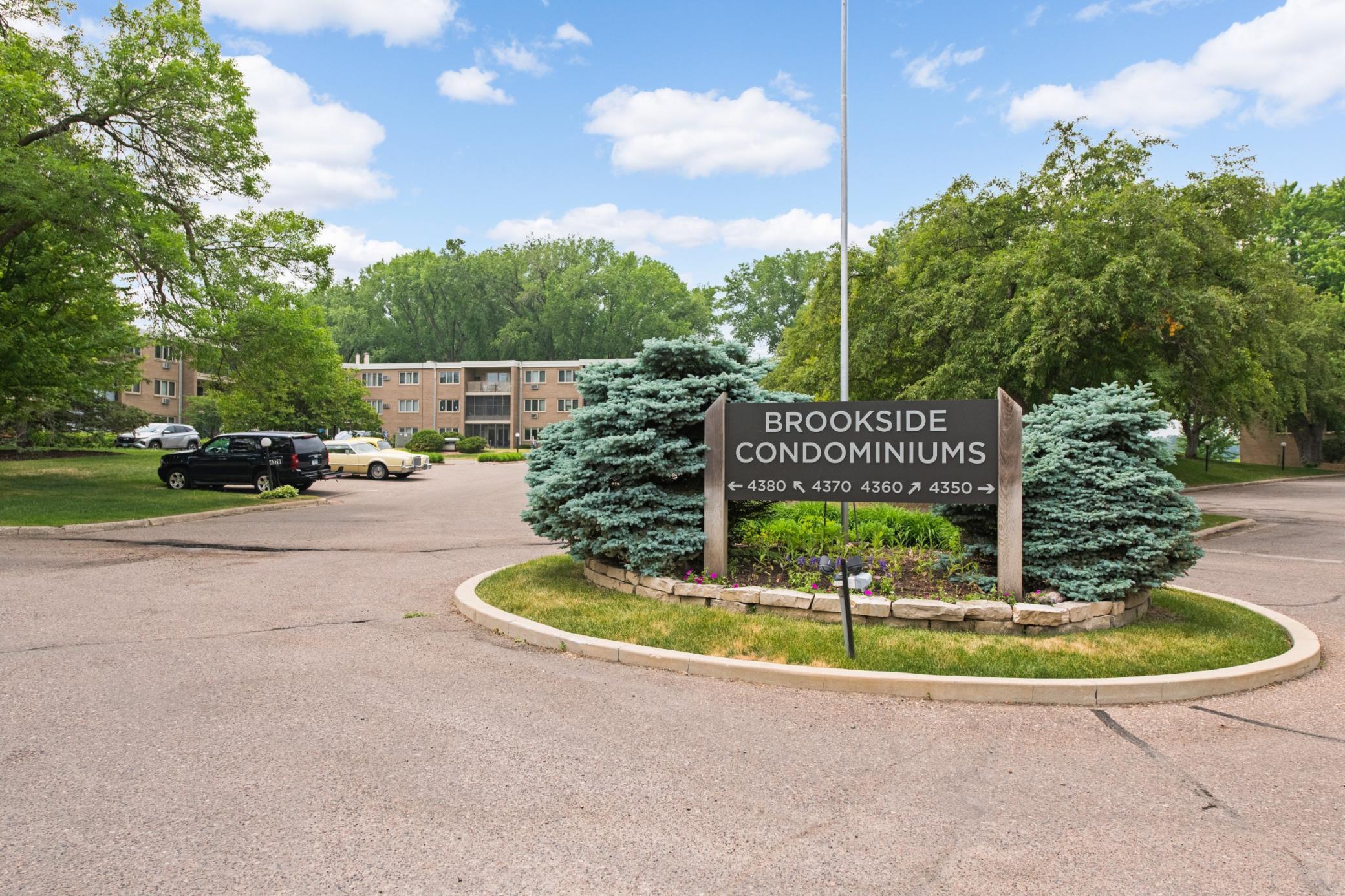 View of Residential at 4370 Brookside Court #203, Edina MN 55436, Edina (33 of 35) - Mike Wilen | Minnesota Team Real Estate