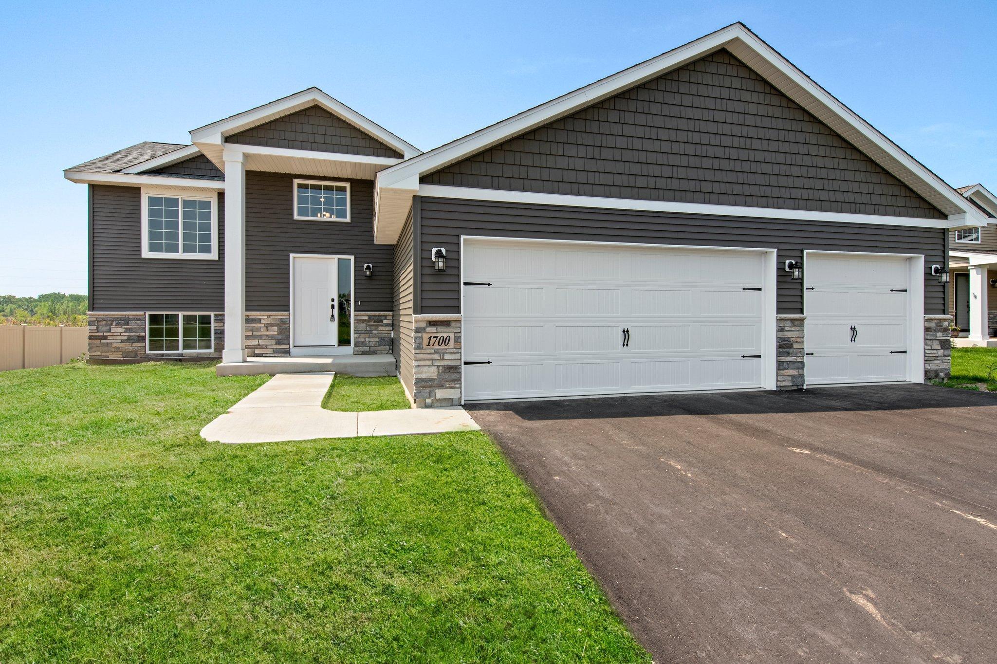 View of Residential at 581 Sienna Drive, Watertown MN 55388, Watertown (3 of 40) - Mike Wilen | Minnesota Team Real Estate
