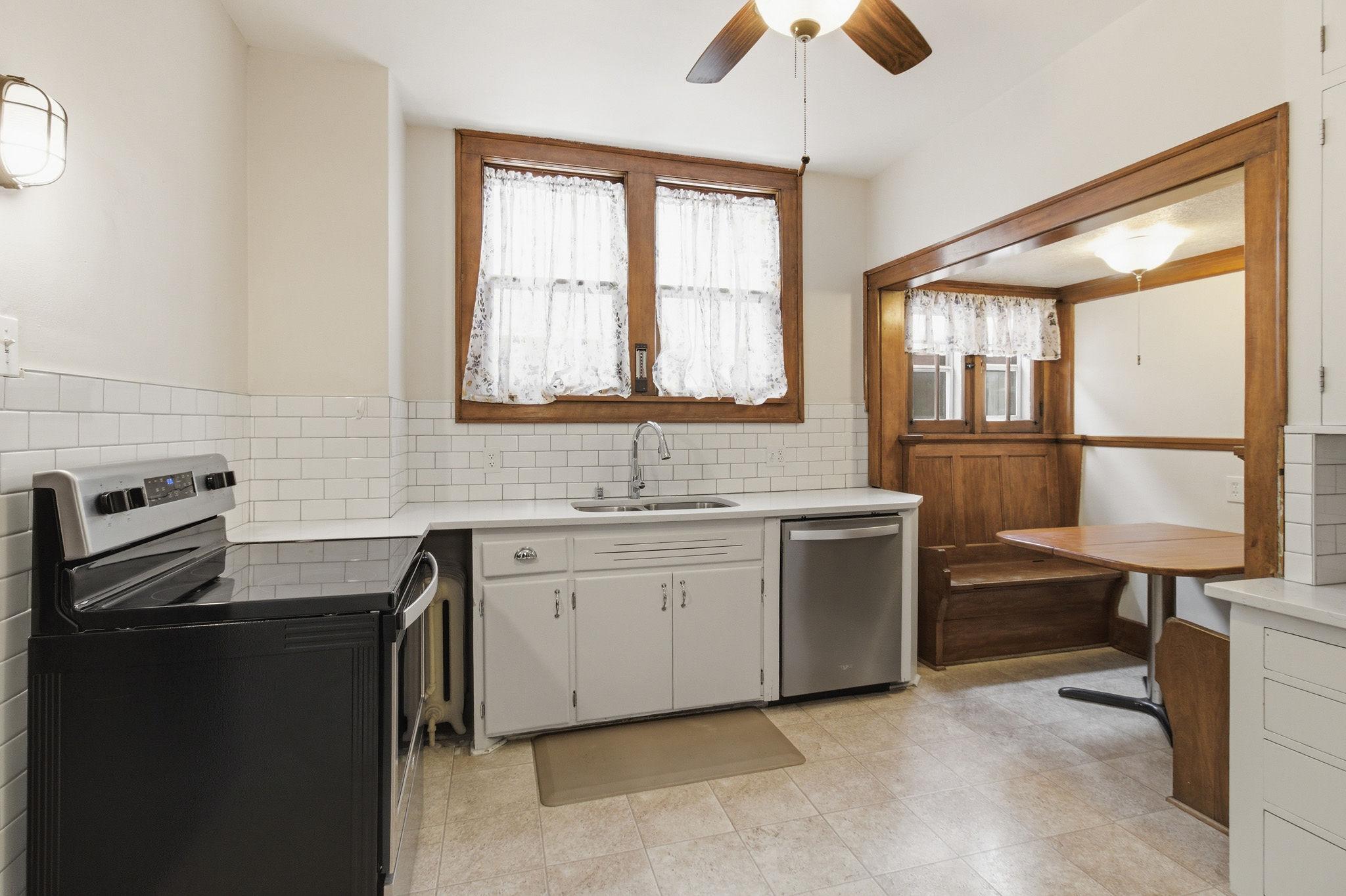 View of Residential Income at 4328 Lyndale Avenue, Minneapolis MN 55409, Minneapolis (21 of 53) - Mike Wilen | Minnesota Team Real Estate