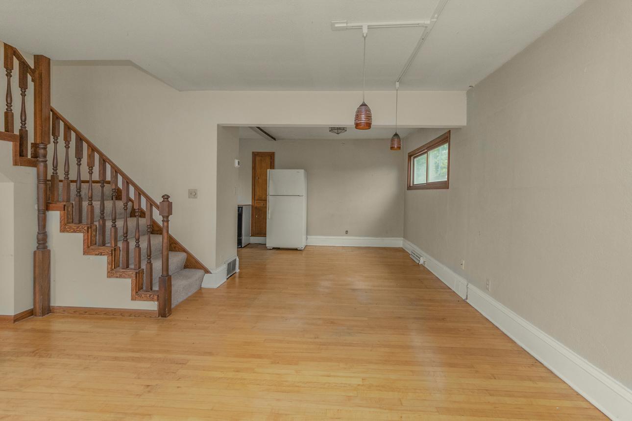 View of Residential at 2036 Cedar Lake Parkway, Minneapolis MN 55416, Minneapolis (13 of 28) - Mike Wilen | Minnesota Team Real Estate