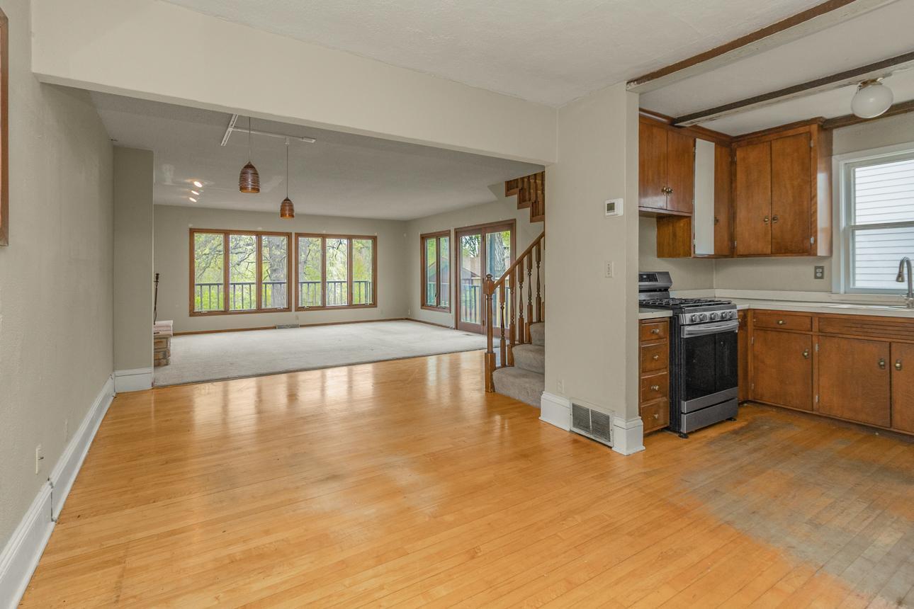View of Residential at 2036 Cedar Lake Parkway, Minneapolis MN 55416, Minneapolis (12 of 28) - Mike Wilen | Minnesota Team Real Estate