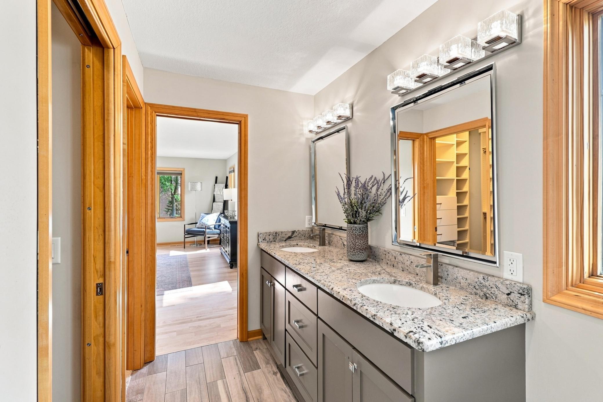 View of Residential at 3635 Chelmsford Road, Saint Anthony MN 55418, Saint Anthony (20 of 57) - Mike Wilen | Minnesota Team Real Estate