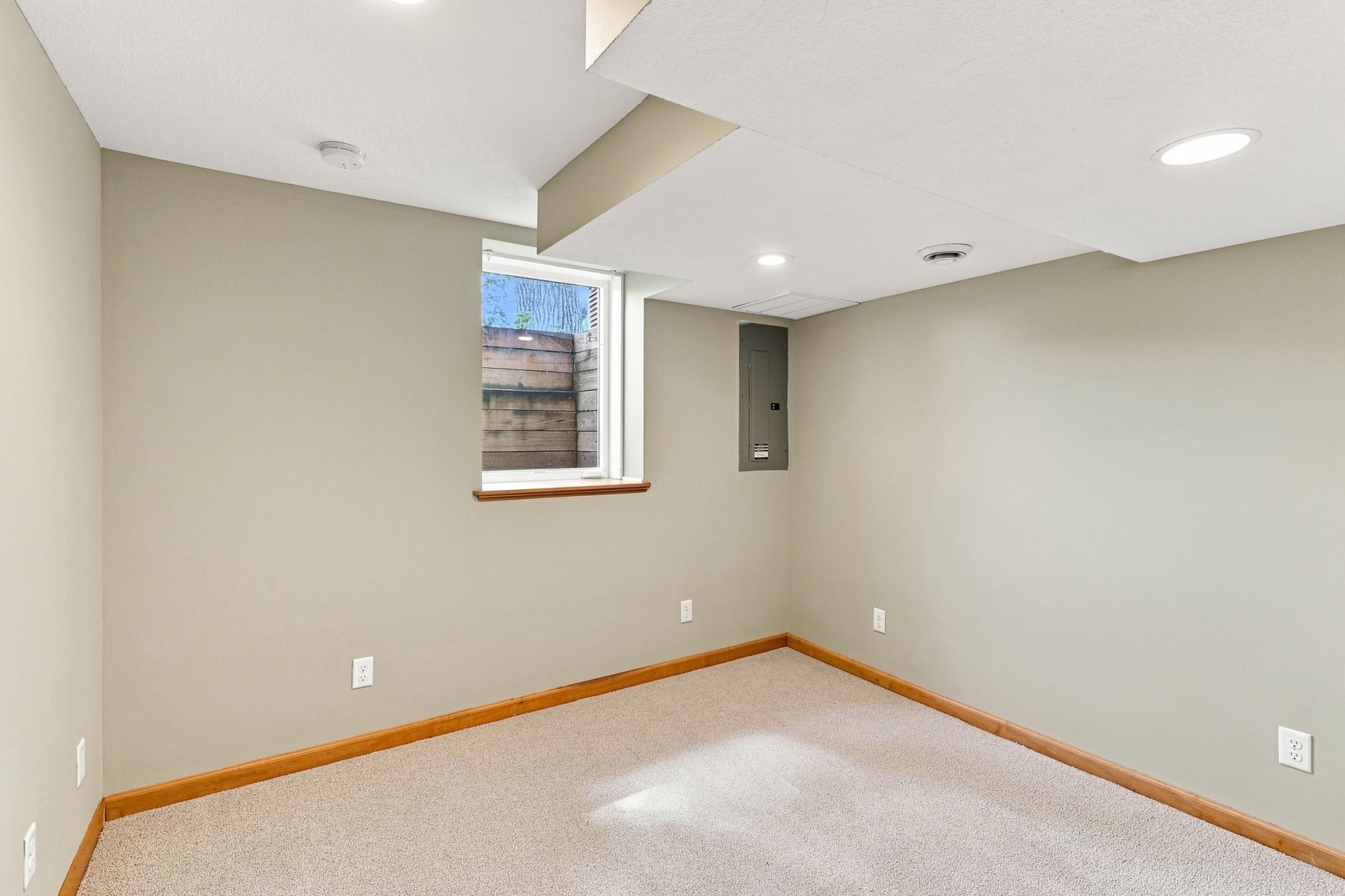 View of Residential at 3635 Chelmsford Road, Saint Anthony MN 55418, Saint Anthony (46 of 57) - Mike Wilen | Minnesota Team Real Estate