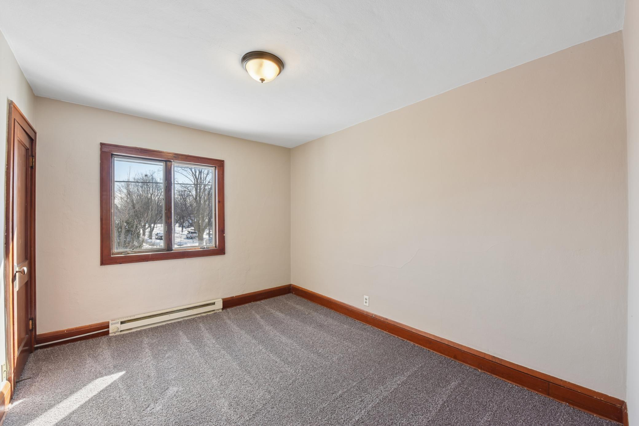 View of Residential Income at 1237 5th Street, Saint Paul MN 55106, Saint Paul (14 of 20) - Mike Wilen | Minnesota Team Real Estate