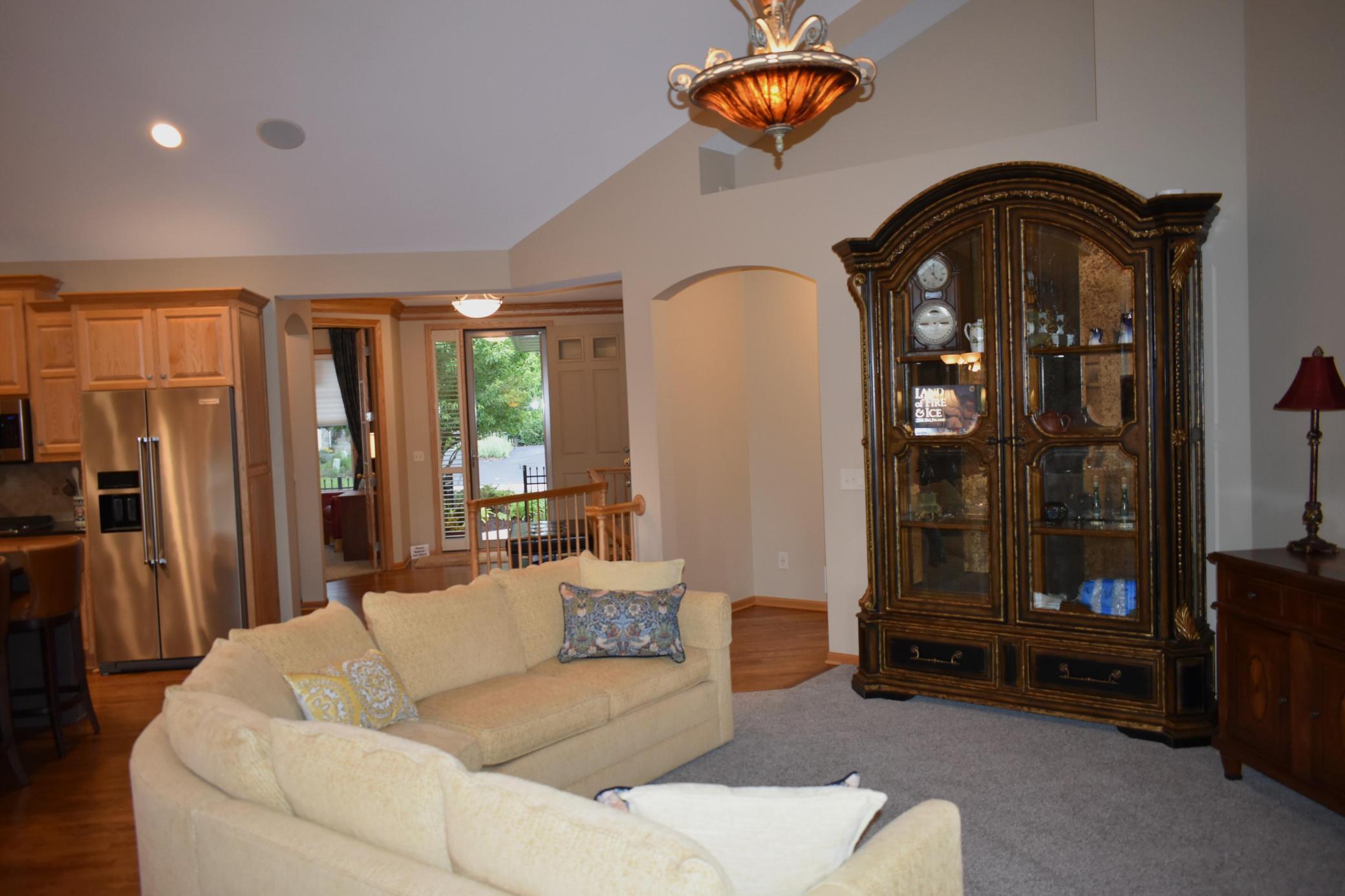 View of Residential at 10726 Lyndale Bluffs Trail, Bloomington MN 55420, Bloomington (7 of 33) - Mike Wilen | Minnesota Team Real Estate