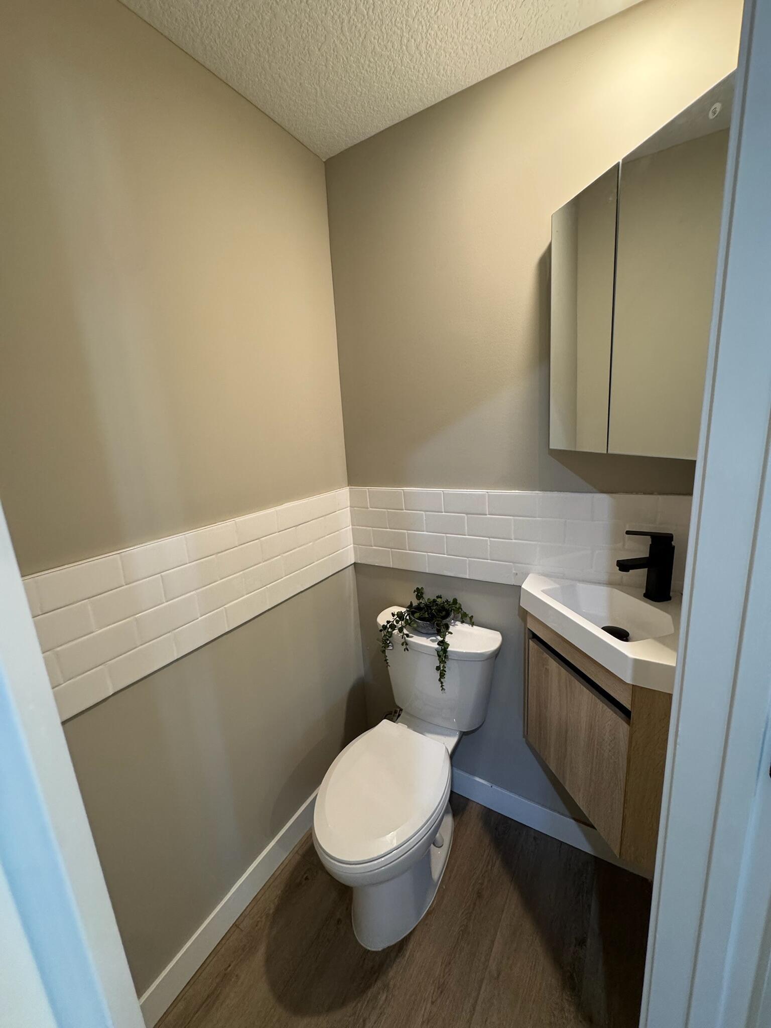 View of Residential at 3557 Dupont Avenue, Minneapolis MN 55412, Minneapolis (9 of 25) - Mike Wilen | Minnesota Team Real Estate