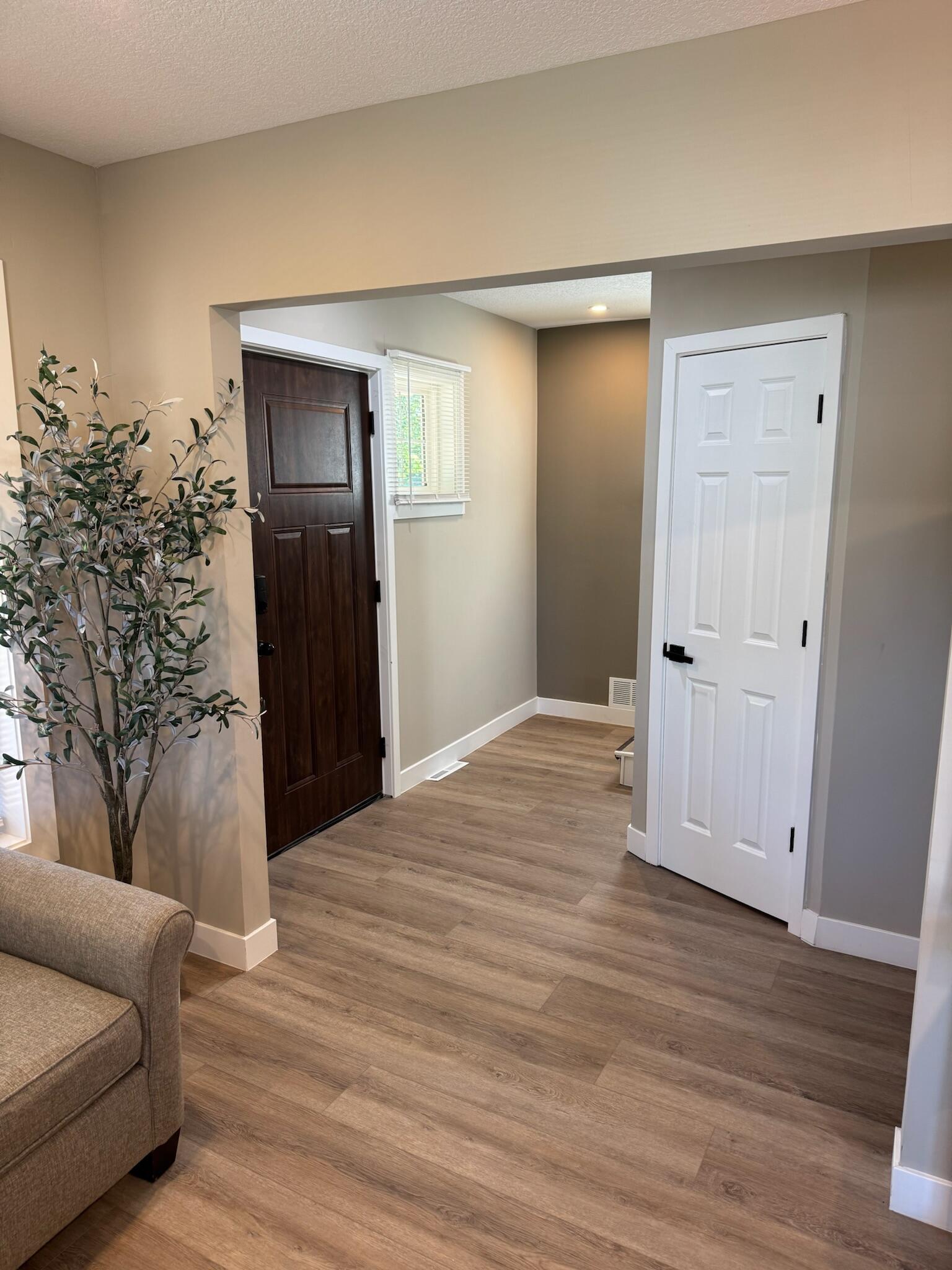 View of Residential at 3557 Dupont Avenue, Minneapolis MN 55412, Minneapolis (3 of 25) - Mike Wilen | Minnesota Team Real Estate