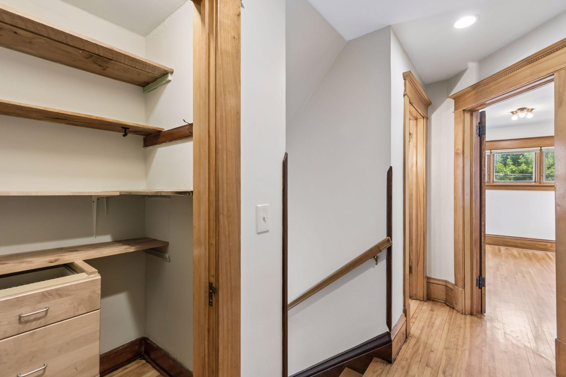 View of Residential at 2147 Dayton Avenue, Saint Paul MN 55104, Saint Paul (42 of 61) - Mike Wilen | Minnesota Team Real Estate