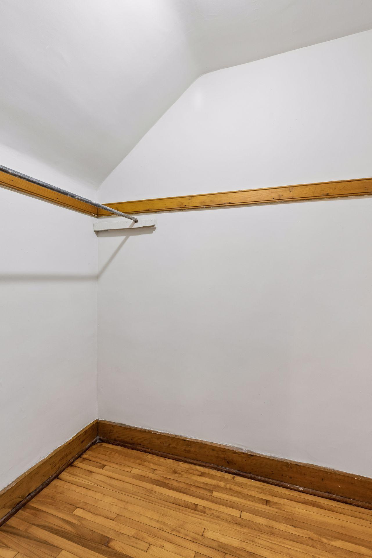 View of Residential at 2147 Dayton Avenue, Saint Paul MN 55104, Saint Paul (31 of 61) - Mike Wilen | Minnesota Team Real Estate
