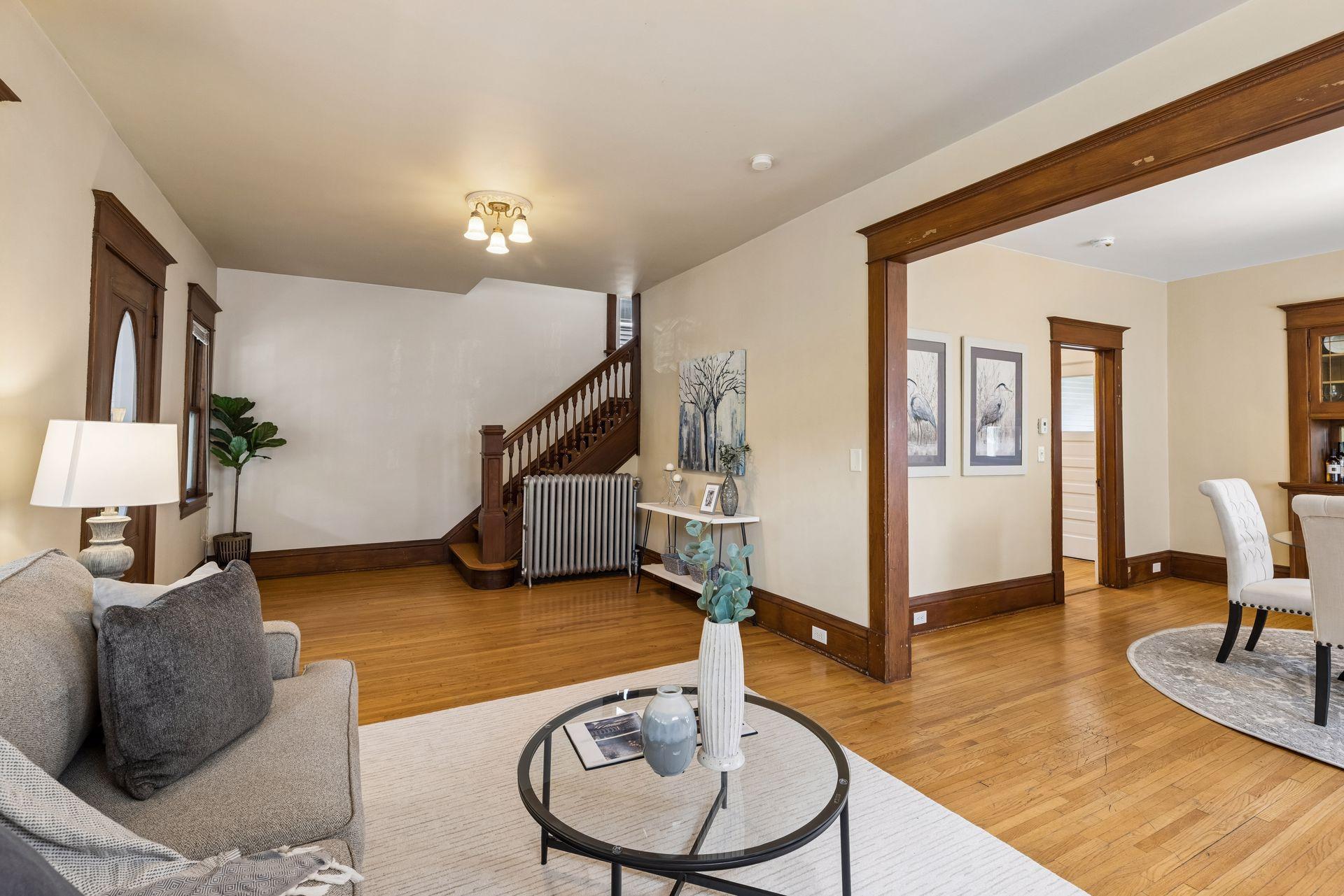 View of Residential at 2147 Dayton Avenue, Saint Paul MN 55104, Saint Paul (13 of 61) - Mike Wilen | Minnesota Team Real Estate