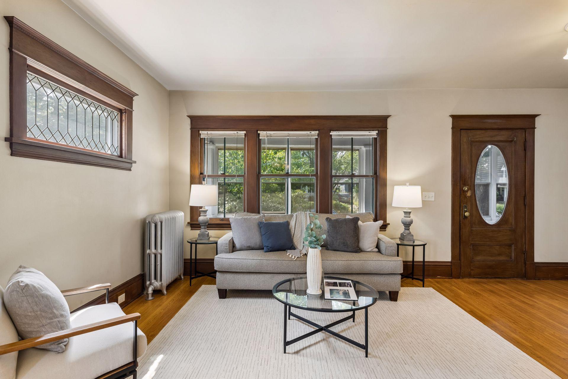View of Residential at 2147 Dayton Avenue, Saint Paul MN 55104, Saint Paul (10 of 61) - Mike Wilen | Minnesota Team Real Estate