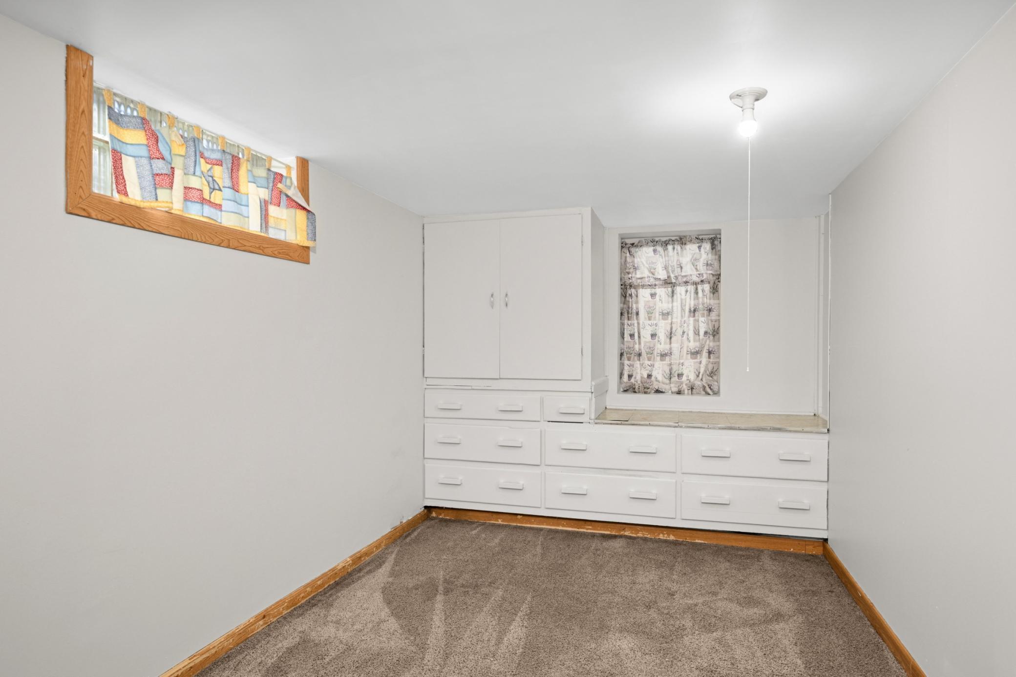 View of Residential at 1709 Field Avenue, Saint Paul MN 55116, Saint Paul (14 of 37) - Mike Wilen | Minnesota Team Real Estate