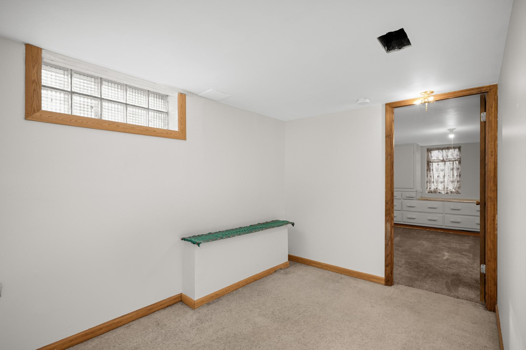 View of Residential at 1709 Field Avenue, Saint Paul MN 55116, Saint Paul (13 of 37) - Mike Wilen | Minnesota Team Real Estate