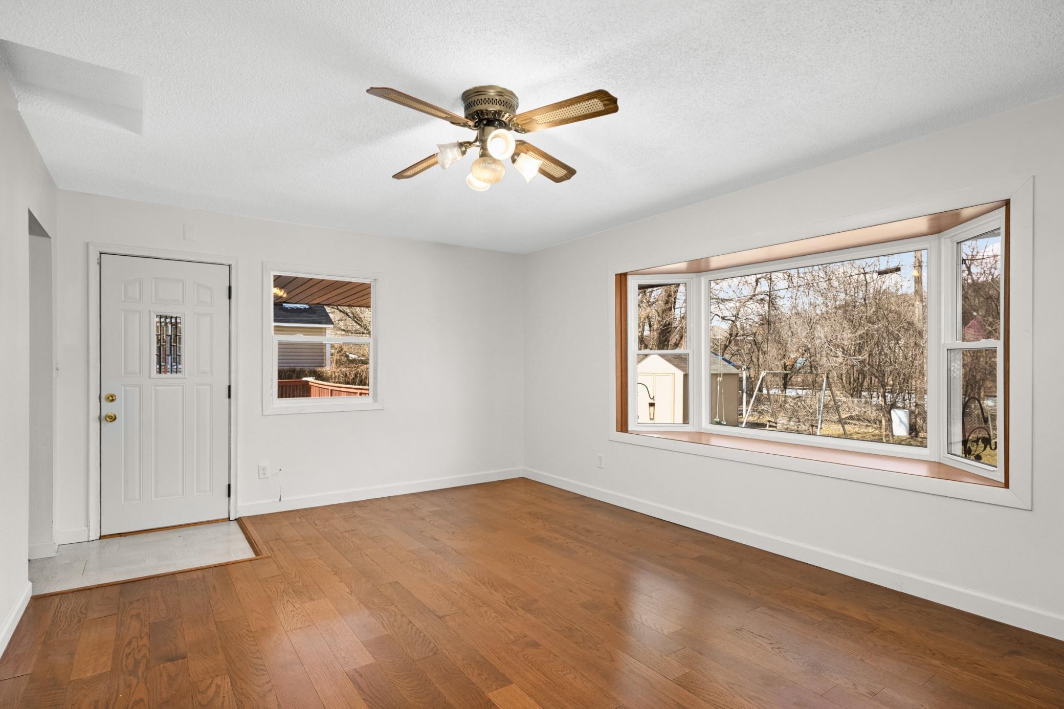 View of Residential at 1709 Field Avenue, Saint Paul MN 55116, Saint Paul (11 of 37) - Mike Wilen | Minnesota Team Real Estate