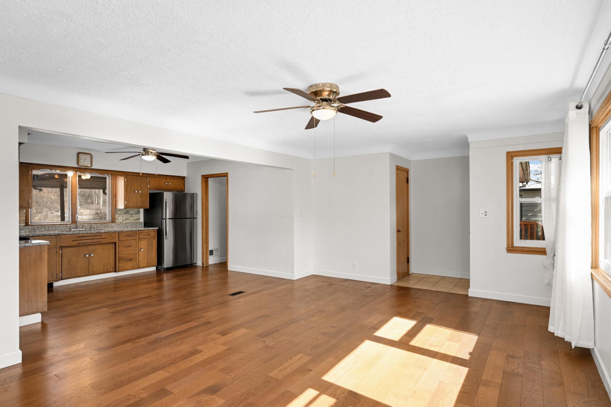 View of Residential at 1709 Field Avenue, Saint Paul MN 55116, Saint Paul (5 of 37) - Mike Wilen | Minnesota Team Real Estate