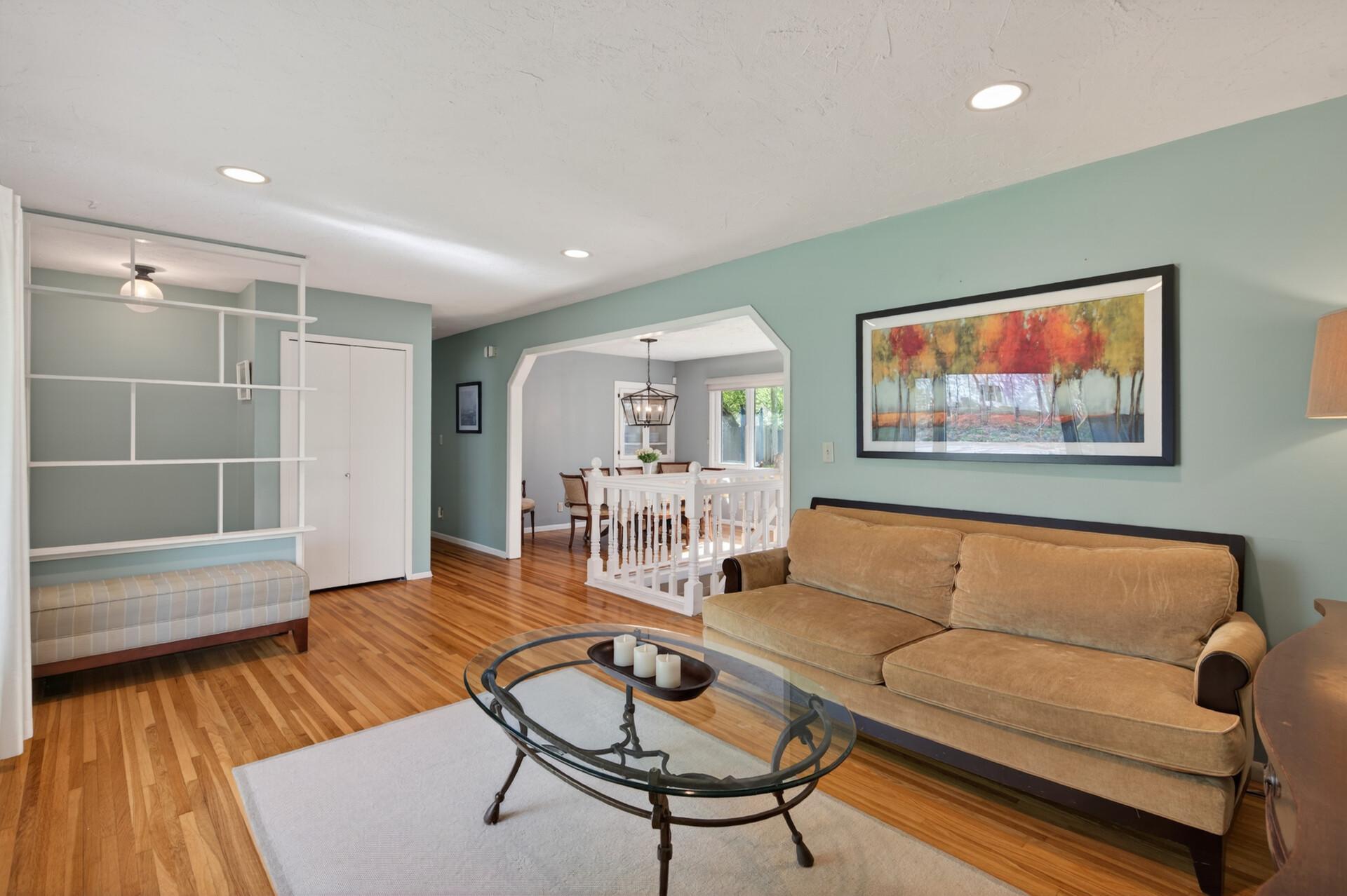 View of Residential at 4830 Shady Lane, Minnetonka MN 55345, Minnetonka (8 of 40) - Mike Wilen | Minnesota Team Real Estate