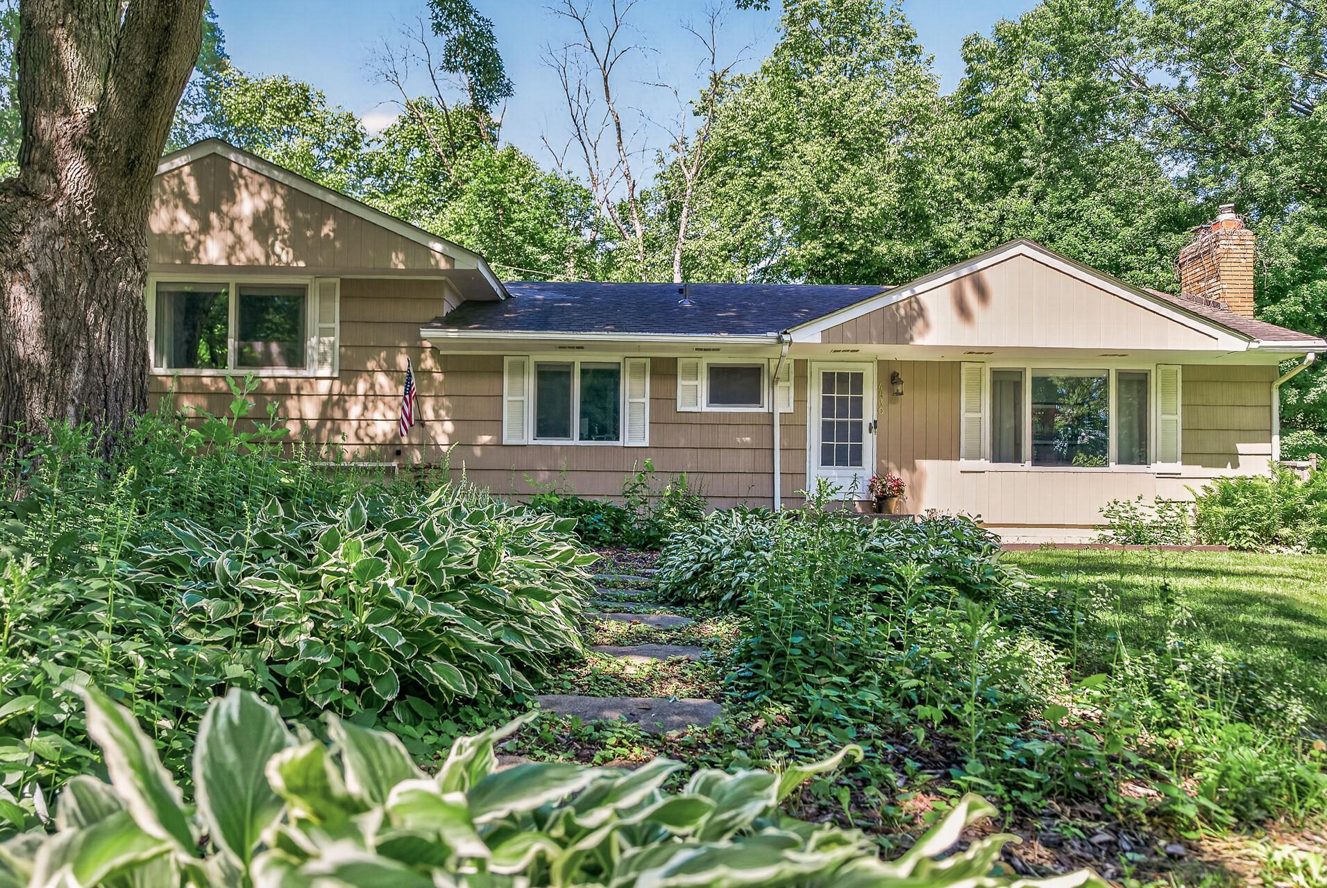 View of Residential at 4830 Shady Lane, Minnetonka MN 55345, Minnetonka (2 of 40) - Mike Wilen | Minnesota Team Real Estate