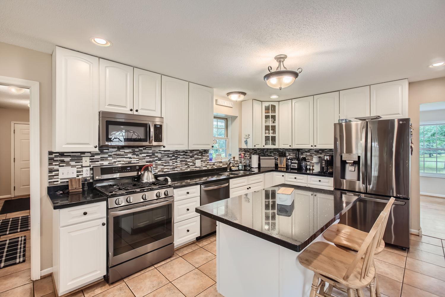View of Residential at 18046 Zodiac Street, Forest Lake MN 55025, Forest Lake (15 of 37) - Mike Wilen | Minnesota Team Real Estate