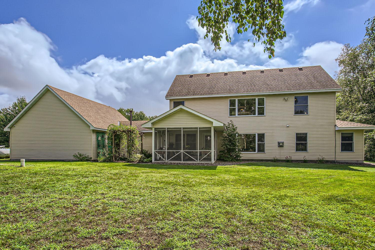 View of Residential at 18046 Zodiac Street, Forest Lake MN 55025, Forest Lake (31 of 37) - Mike Wilen | Minnesota Team Real Estate
