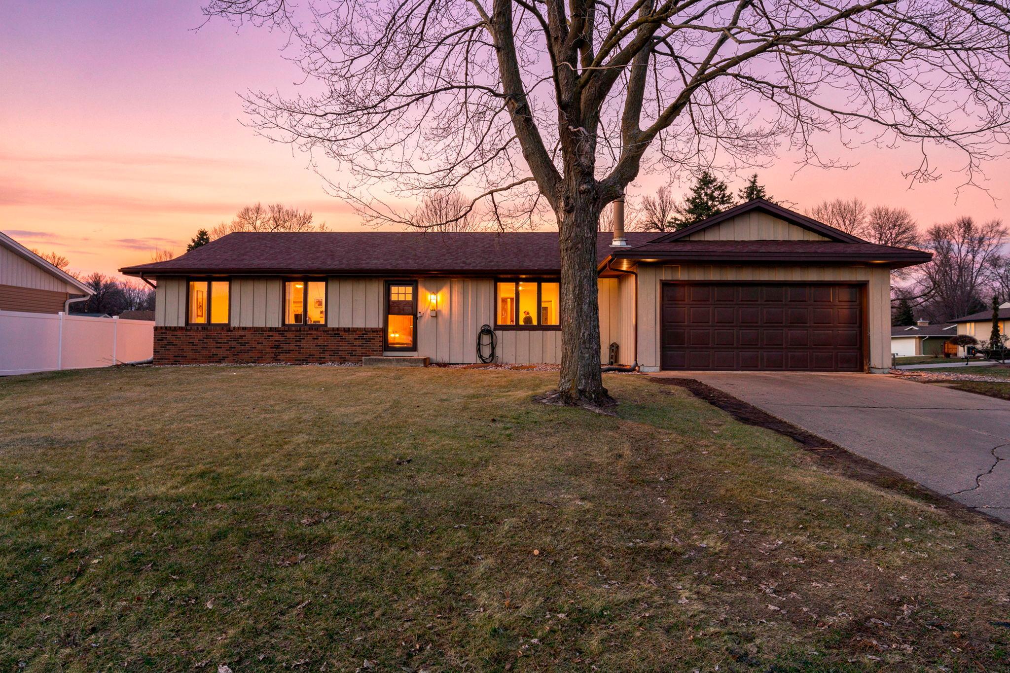View of Residential at 8606 88th Street, Cottage Grove MN 55016, Cottage Grove - Mike Wilen | Minnesota Team Real Estate