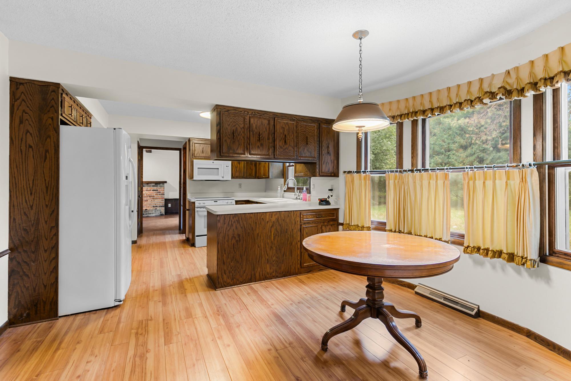 View of Residential at 18010 County Road 6, Plymouth MN 55447, Plymouth (10 of 28) - Mike Wilen | Minnesota Team Real Estate
