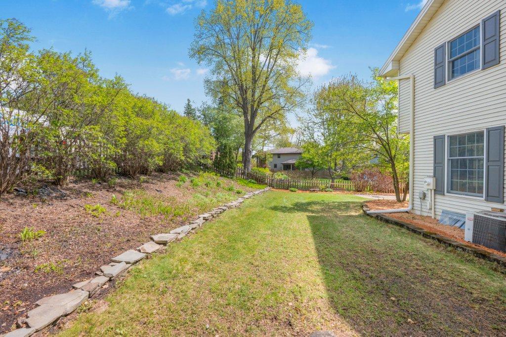 View of Residential at 2805 Alvarado Lane, Plymouth MN 55447, Plymouth (23 of 36) - Mike Wilen | Minnesota Team Real Estate