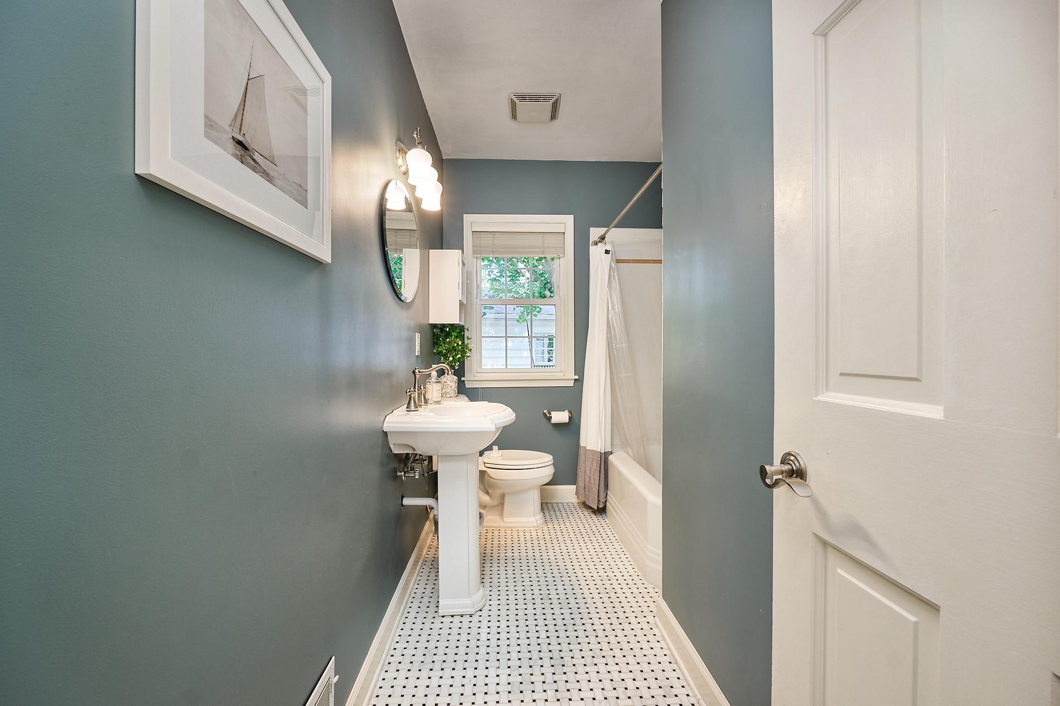 View of Residential at 2242 Wilson Street, Minneapolis MN 55418, Minneapolis (22 of 46) - Mike Wilen | Minnesota Team Real Estate