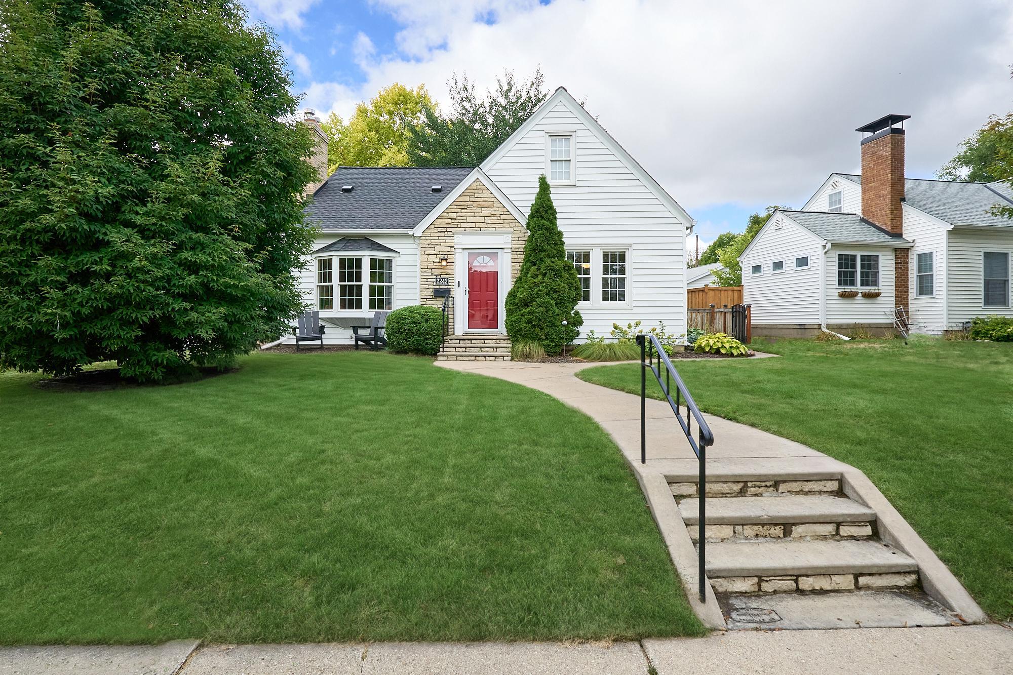 View of Residential at 2242 Wilson Street, Minneapolis MN 55418, Minneapolis (36 of 46) - Mike Wilen | Minnesota Team Real Estate