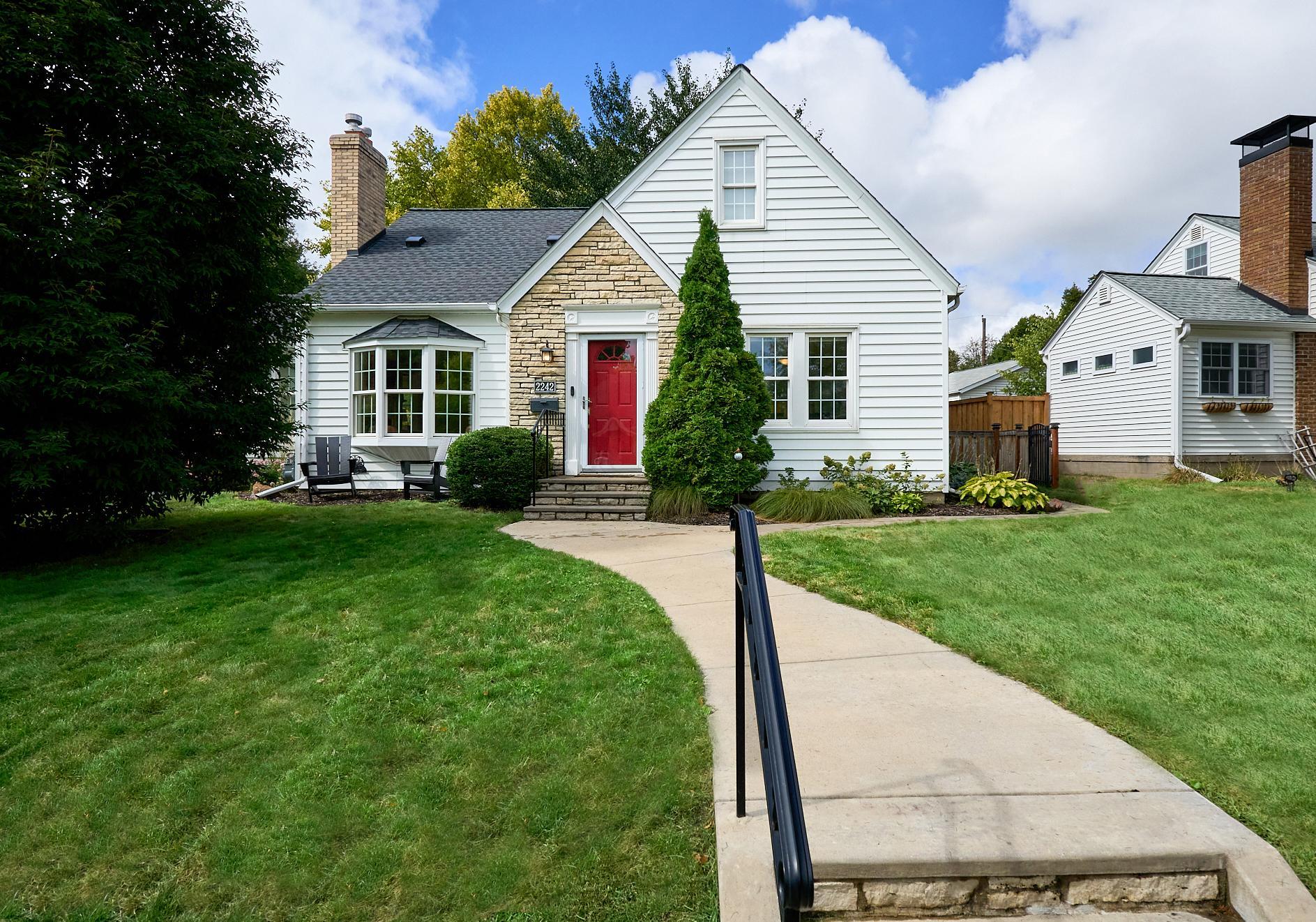 View of Residential at 2242 Wilson Street, Minneapolis MN 55418, Minneapolis (2 of 46) - Mike Wilen | Minnesota Team Real Estate