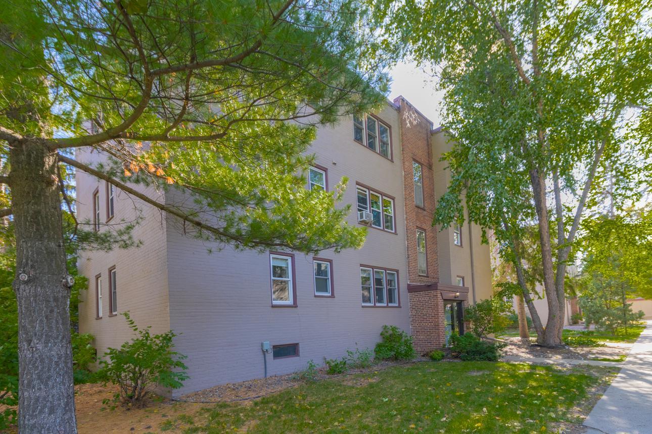 View of Residential at 3128 Bde Maka Ska Boulevard #415, Minneapolis MN 55416, Minneapolis (19 of 24) - Mike Wilen | Minnesota Team Real Estate