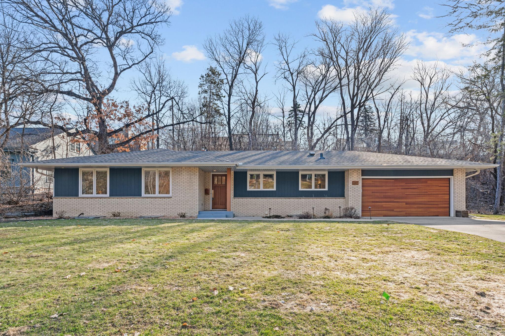 View of Residential at 409 Westwood Drive, Golden Valley MN 55416, Golden Valley - Mike Wilen | Minnesota Team Real Estate