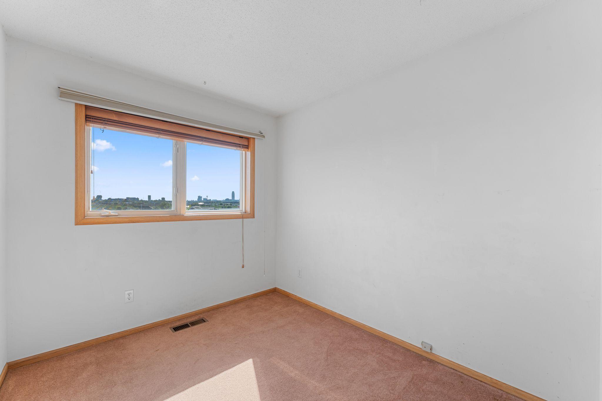 View of Residential at 1802 McKinley Street, Minneapolis MN 55418, Minneapolis (22 of 25) - Mike Wilen | Minnesota Team Real Estate