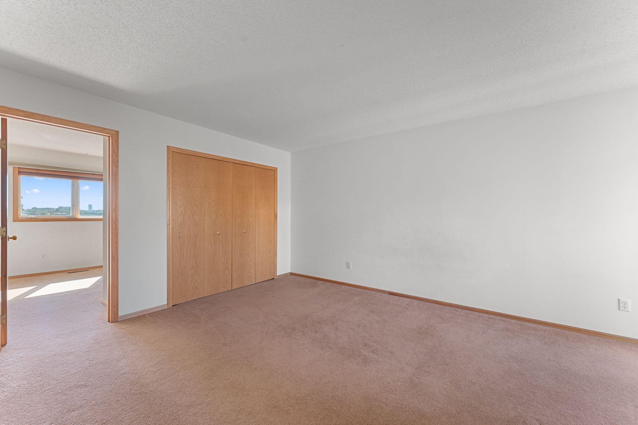 View of Residential at 1802 McKinley Street, Minneapolis MN 55418, Minneapolis (21 of 25) - Mike Wilen | Minnesota Team Real Estate