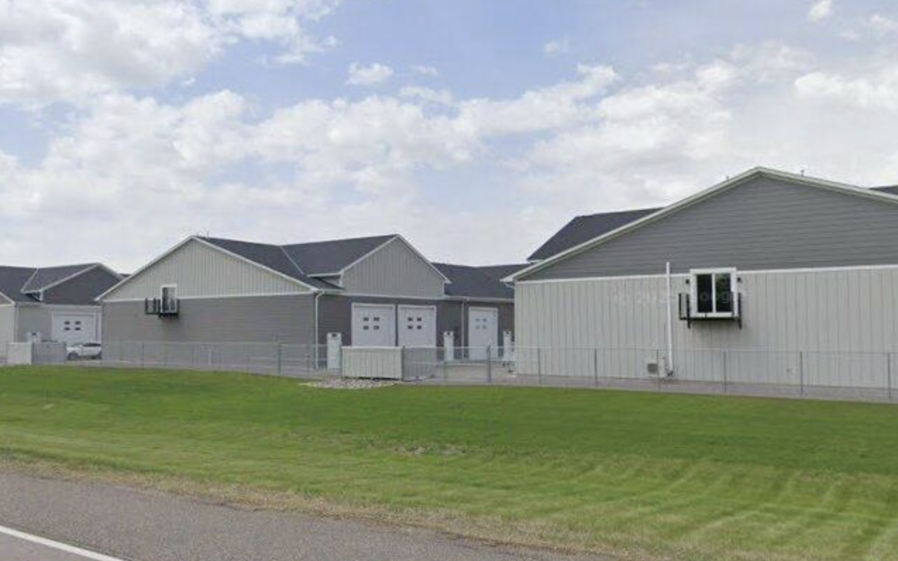 View of Commercial Sale at 721 Industrial Boulevard #B4, Watertown MN 55388, Watertown (5 of 12) - Mike Wilen | Minnesota Team Real Estate