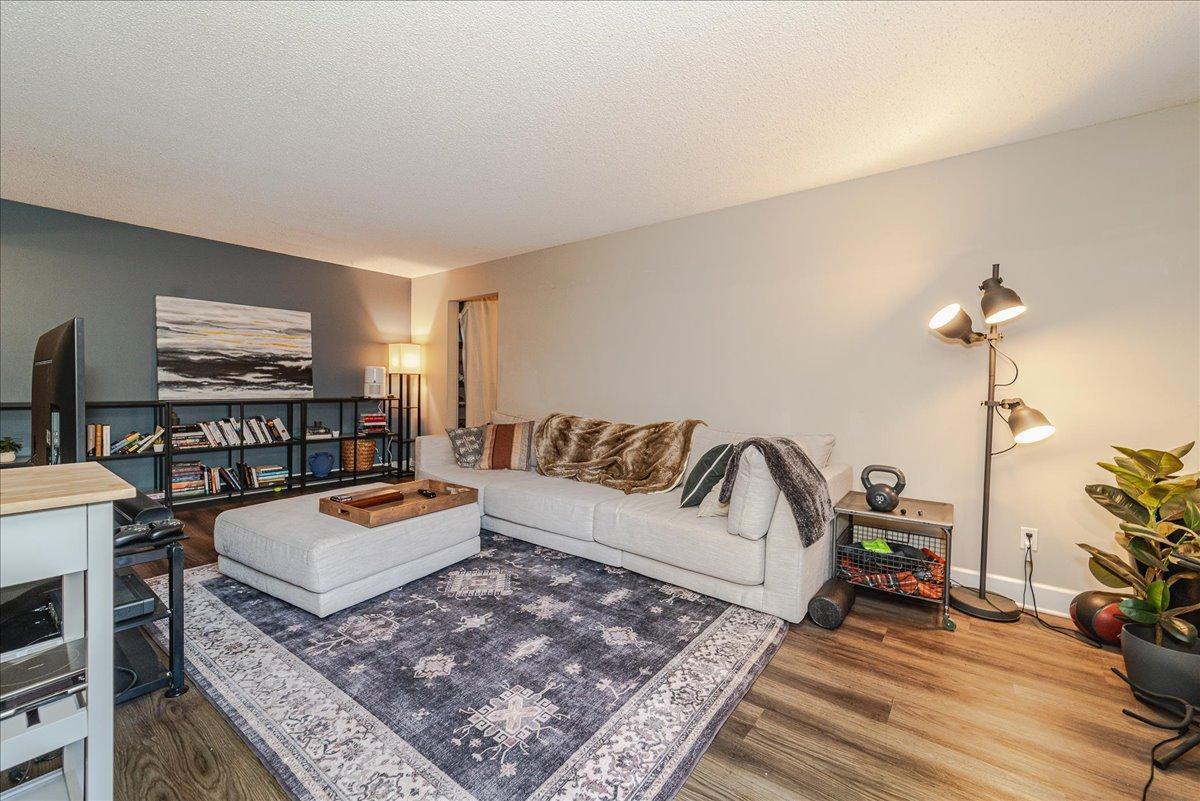 View of Residential at 4524 Cedar Lake Road #3, Saint Louis Park MN 55416, Saint Louis Park (7 of 25) - Mike Wilen | Minnesota Team Real Estate