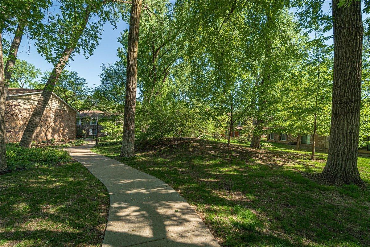 View of Residential at 4524 Cedar Lake Road #3, Saint Louis Park MN 55416, Saint Louis Park (23 of 25) - Mike Wilen | Minnesota Team Real Estate